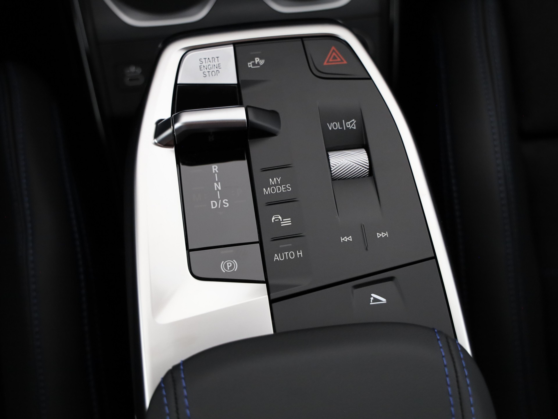 BMW X1 M35i-image-18