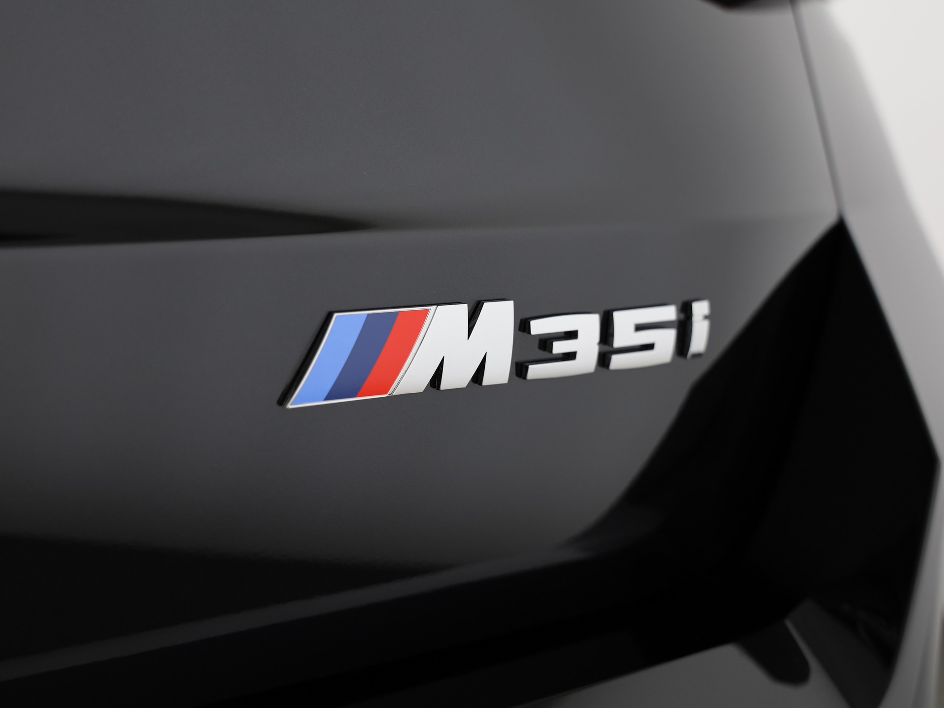 BMW X1 M35i-image-7