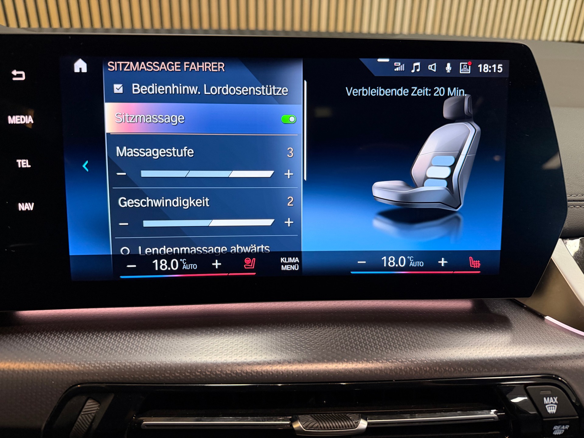 BMW 218d Active Tourer M Sport DKG | Frisch ab Service | Ab MFK | CarVertical | Vollausstattung-image-26