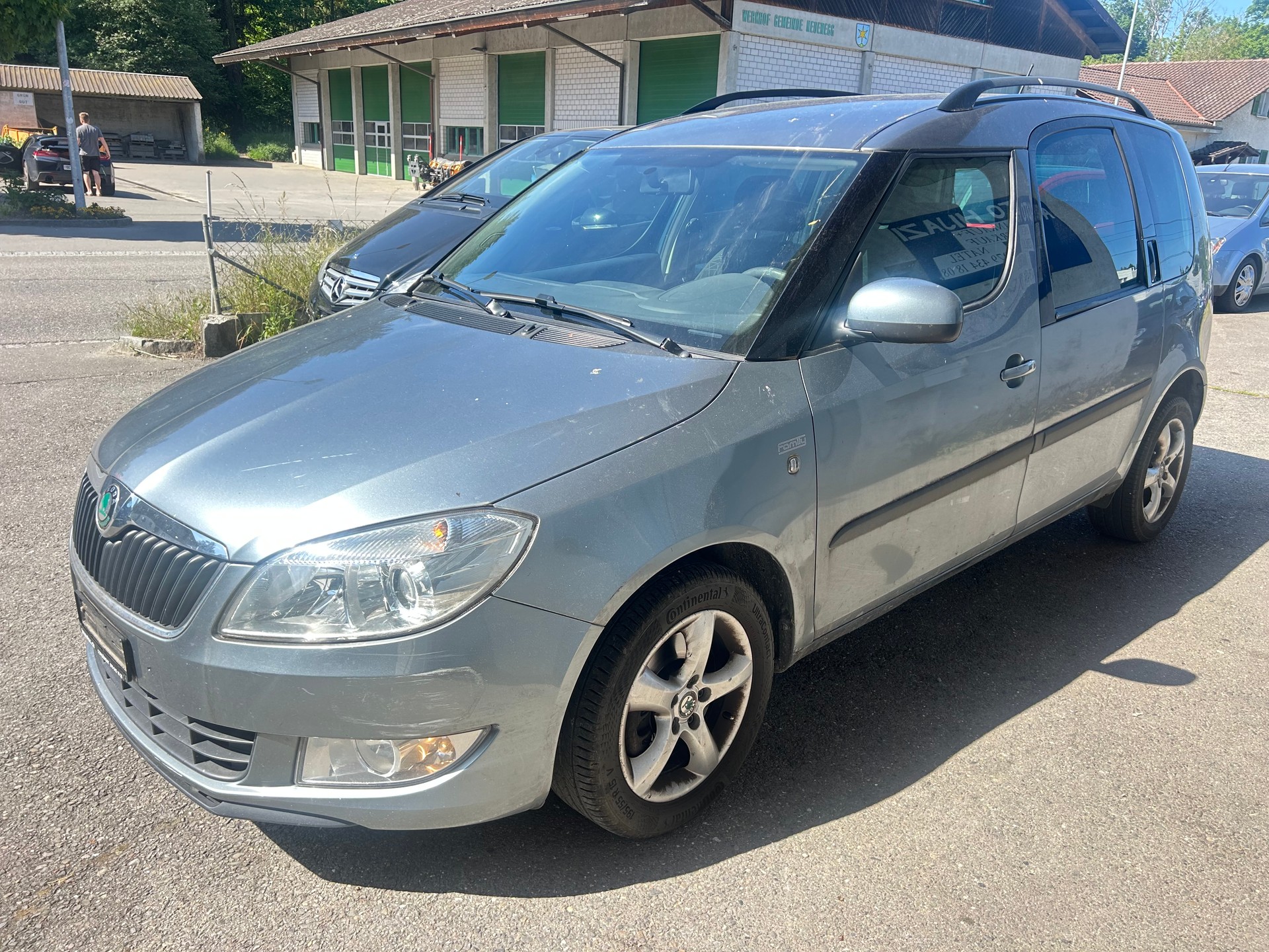 SKODA Roomster 1.2 TSI Family-image-2