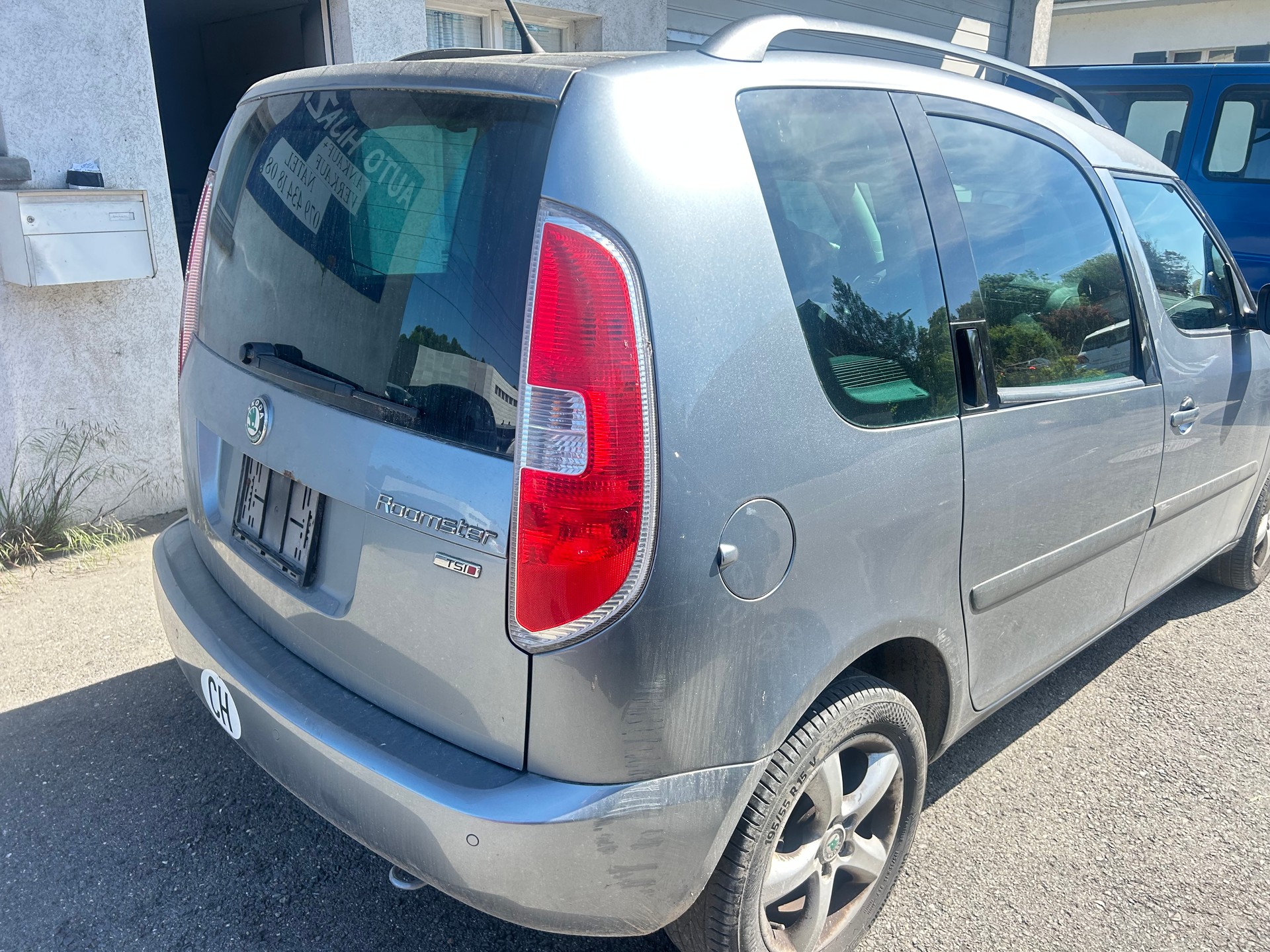 SKODA Roomster 1.2 TSI Family-image-4