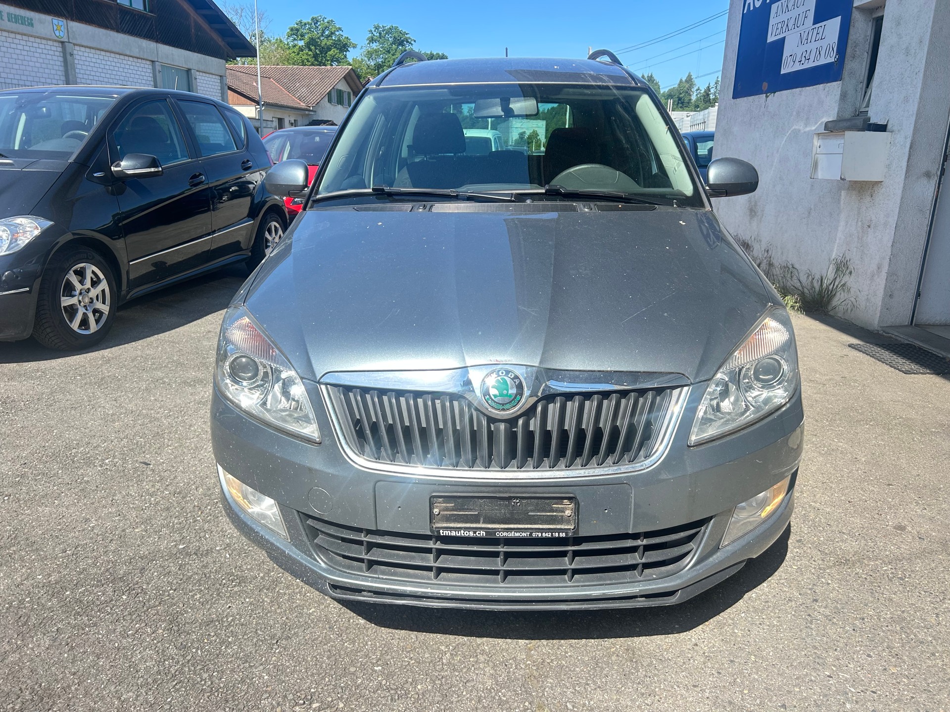 SKODA Roomster 1.2 TSI Family-image-1