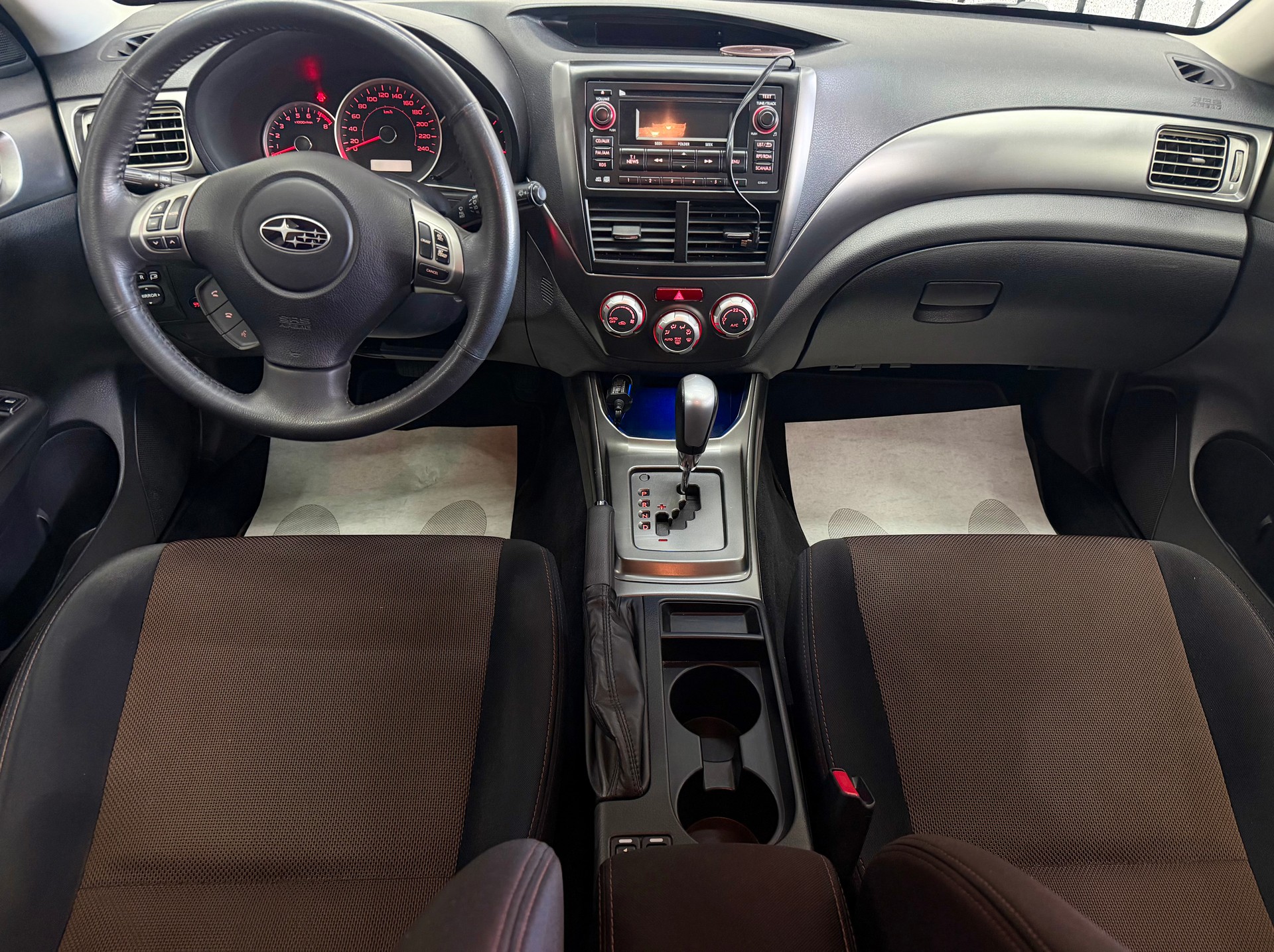 SUBARU Impreza 2.0XV Trend Automatic-image-3