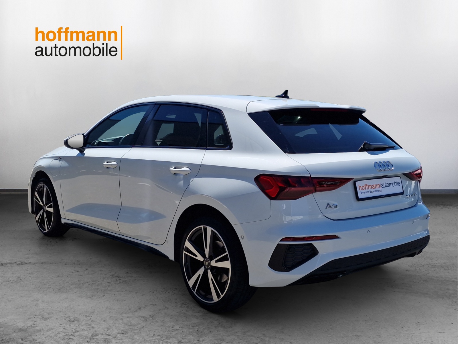 AUDI A3 Sportback 40 TFSI e S-tronic-image-5