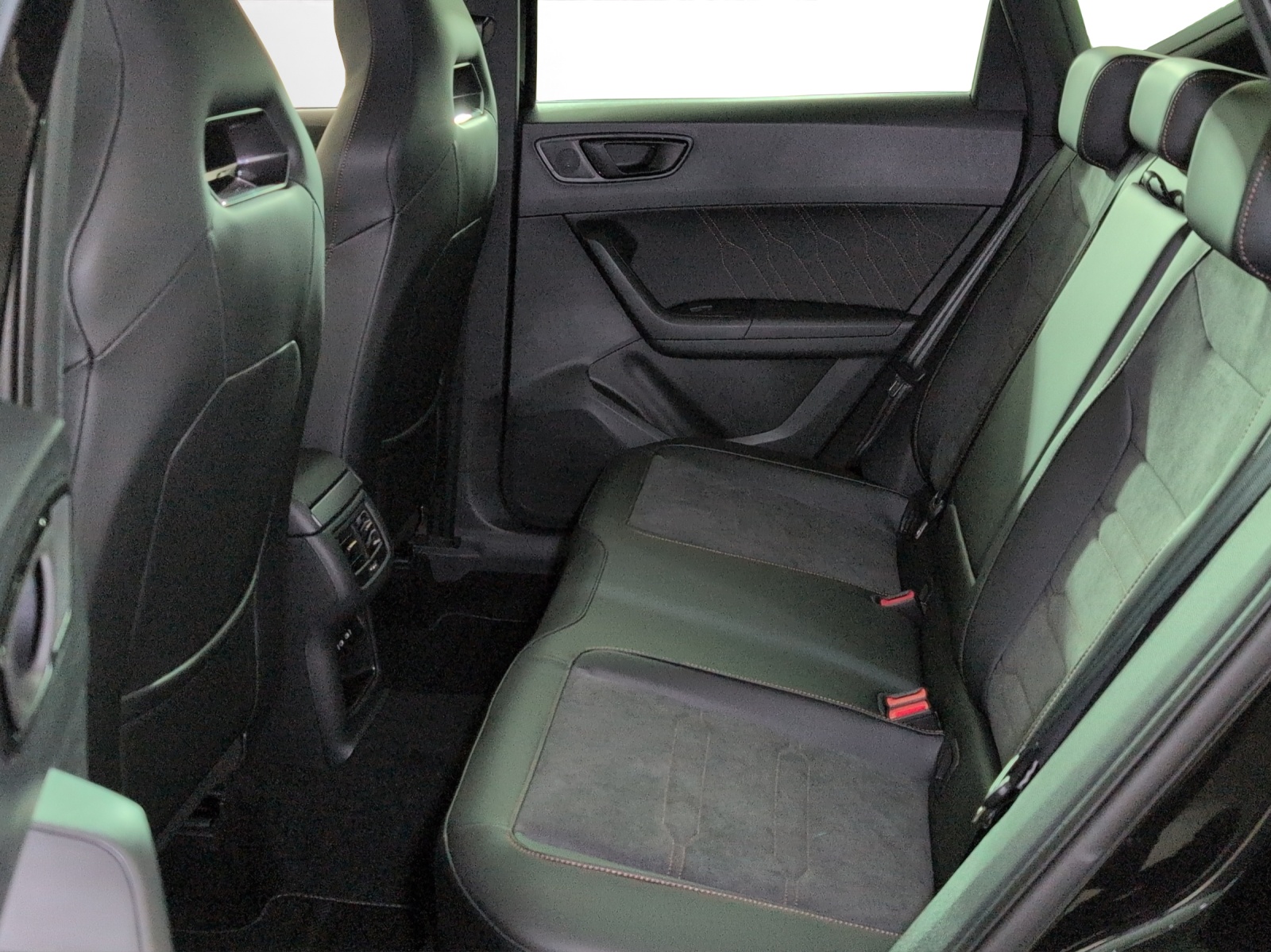 CUPRA Ateca 2.0TSI VZ 4Drive DSG-image-7