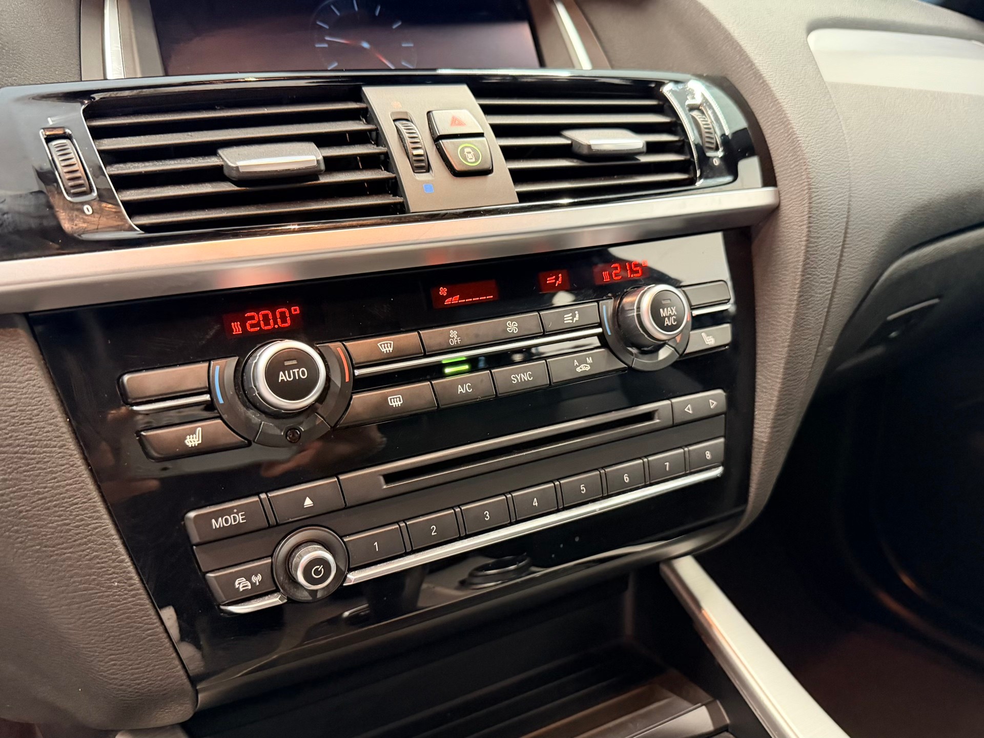 BMW X4 xDrive 35d M Sport Steptronic-image-23