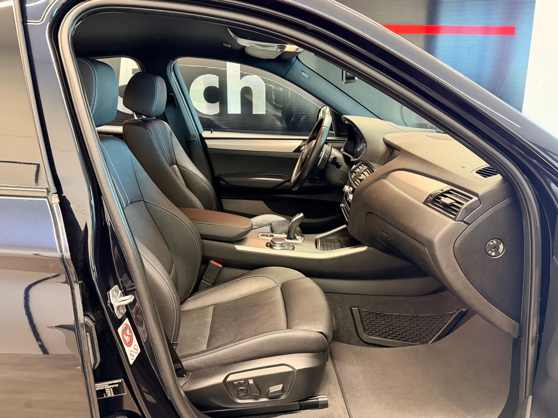 BMW X4 xDrive 35d M Sport Steptronic-image-20