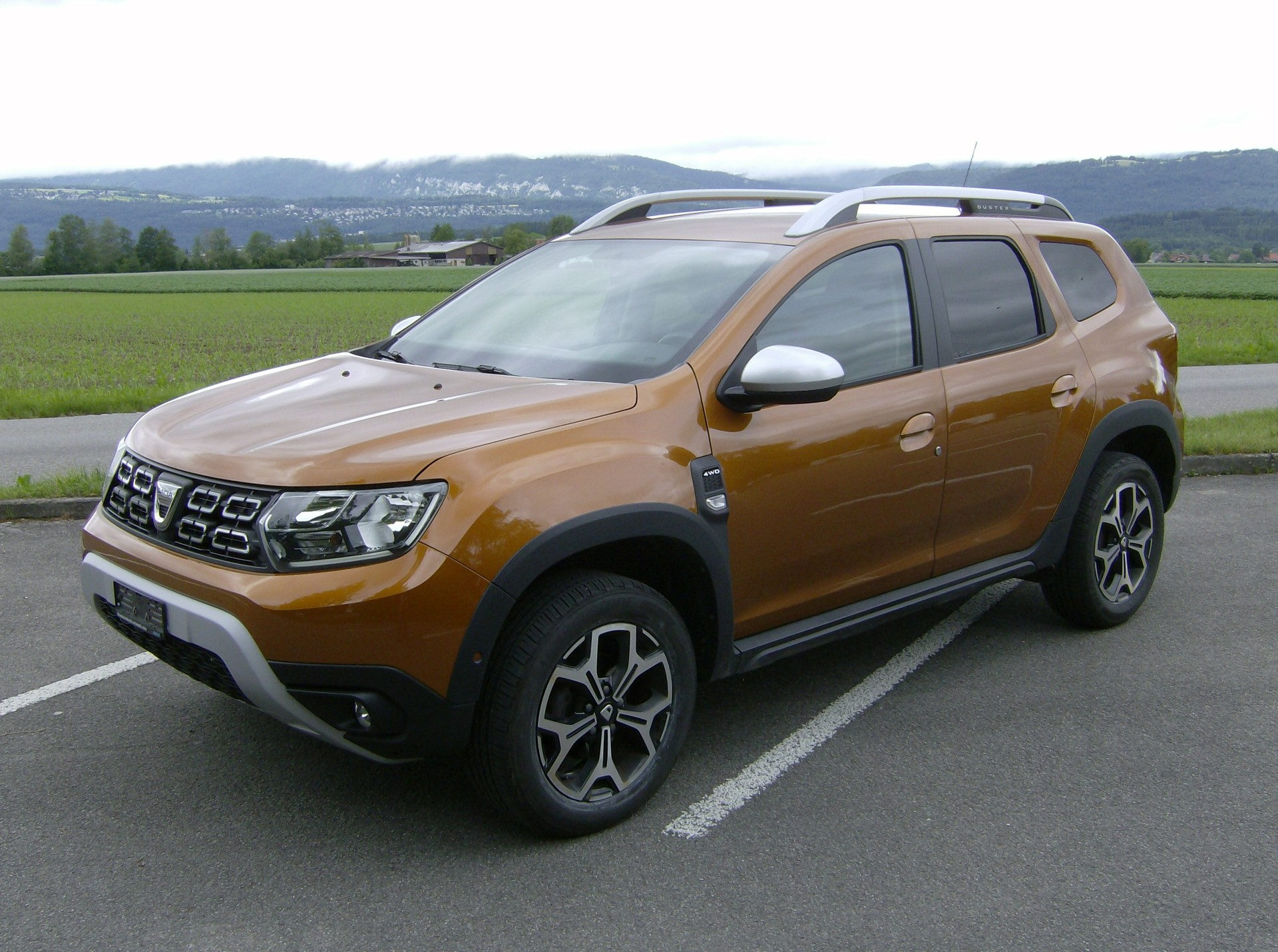 DACIA 1.5 Blue dCi Prestige 4WD-image-0