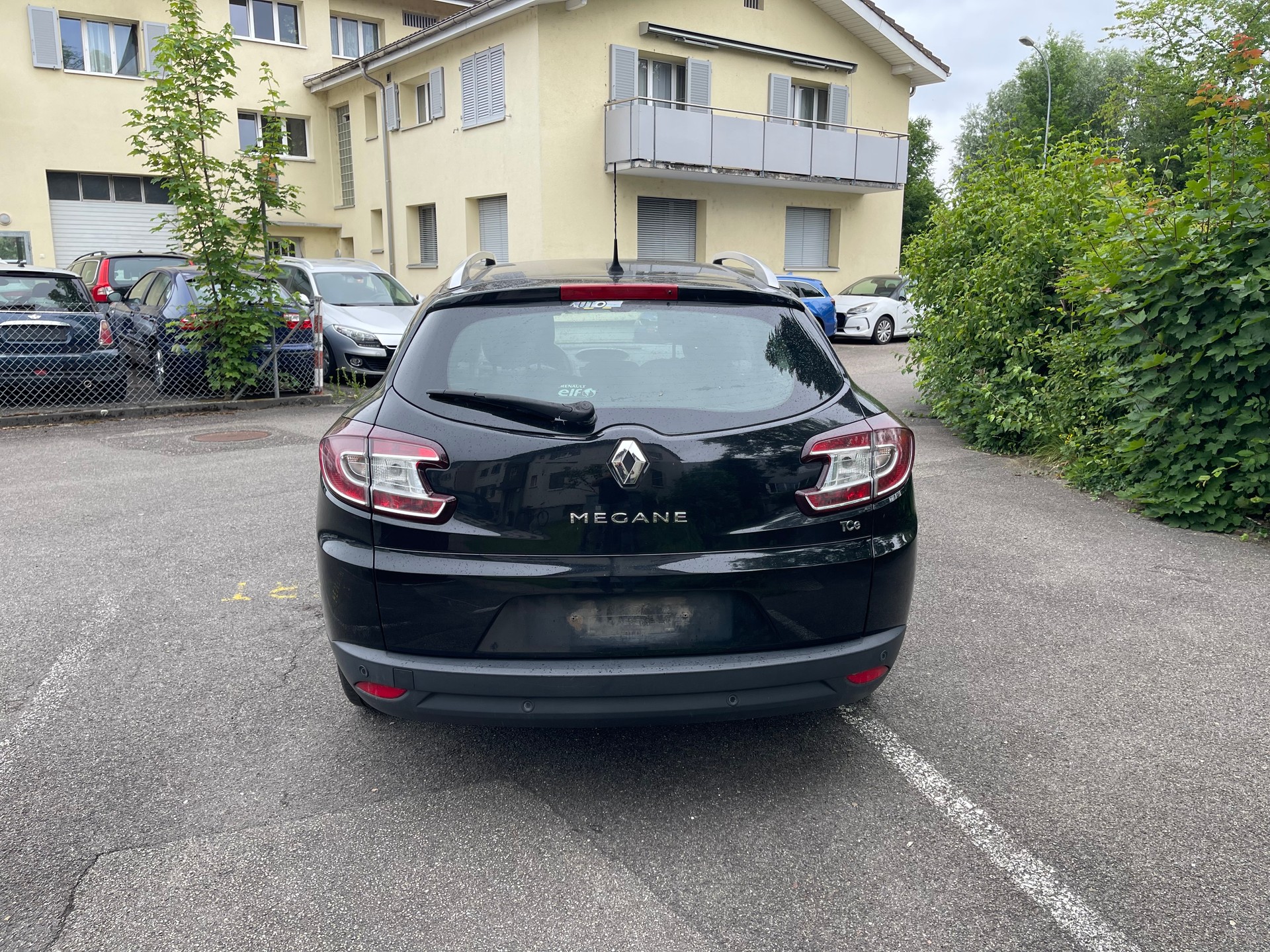 RENAULT Mégane Grandtour 1.4 16V Turbo Expression-image-3
