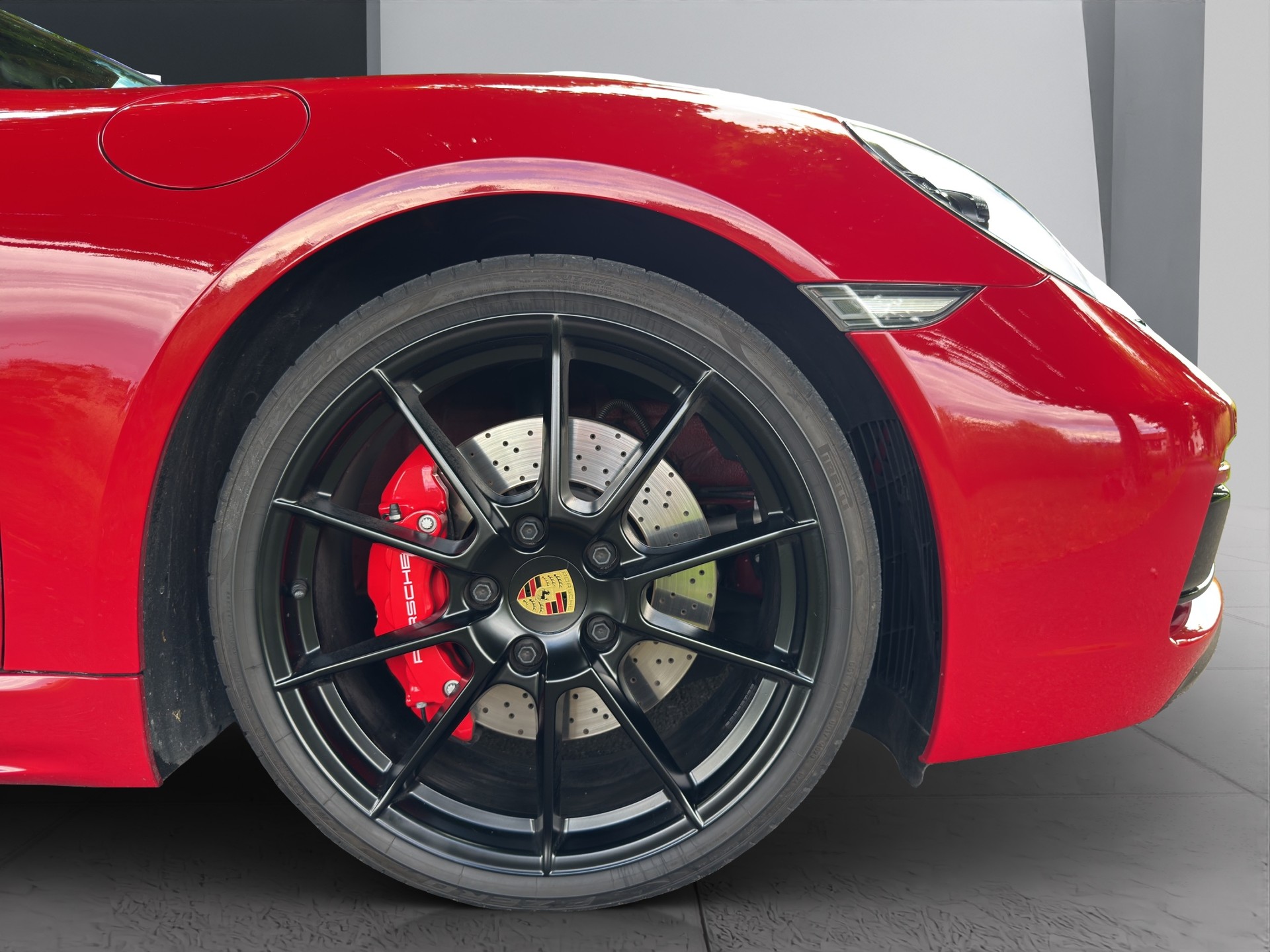 PORSCHE 718 Cayman GTS 4.0 PDK-image-18