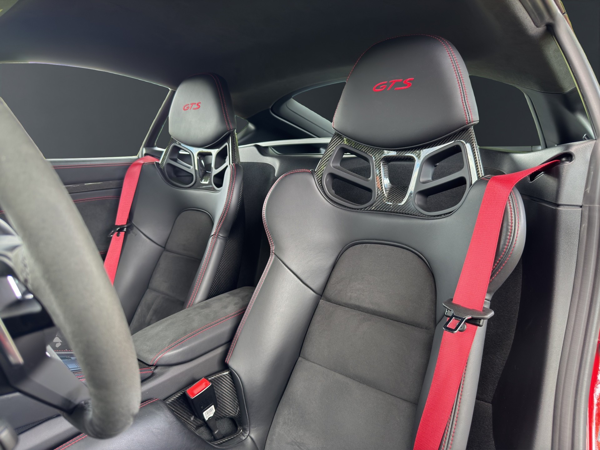 PORSCHE 718 Cayman GTS 4.0 PDK-image-21