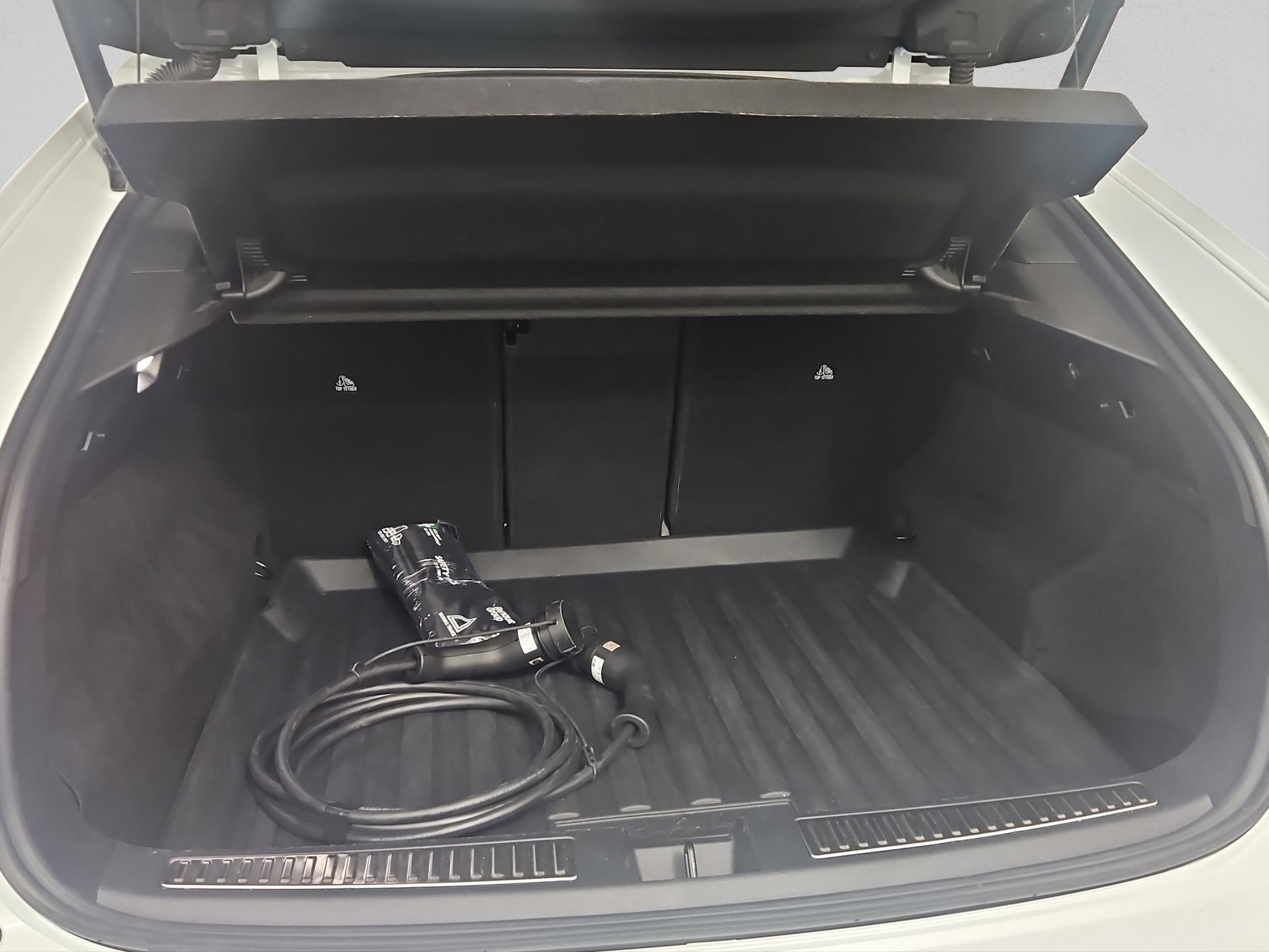 RENAULT Rafale 1.2 E-Tech Plug-in Hybrid 300 4x4 Atelier Alpine-image-15