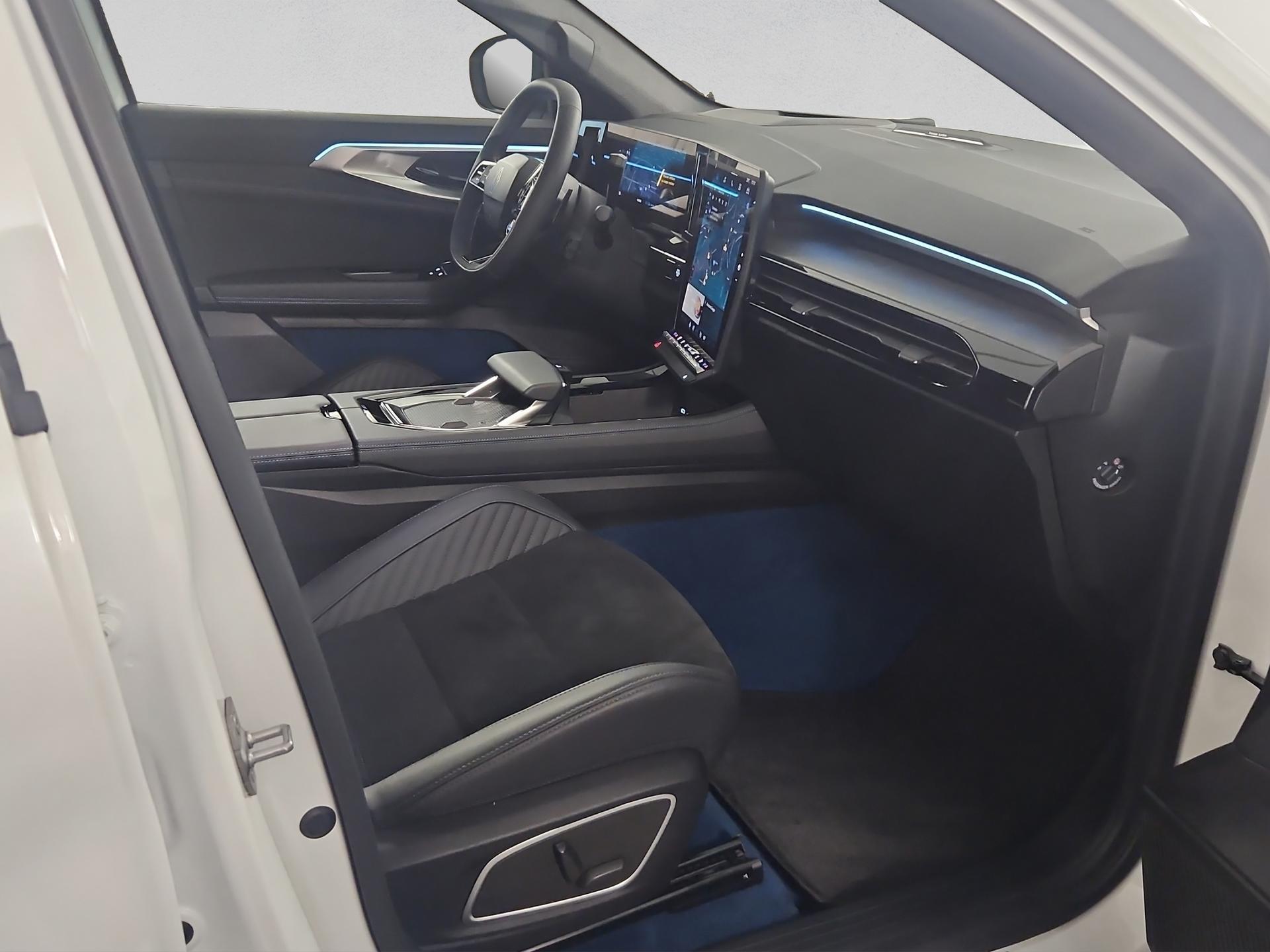 RENAULT Rafale 1.2 E-Tech Plug-in Hybrid 300 4x4 Atelier Alpine-image-16
