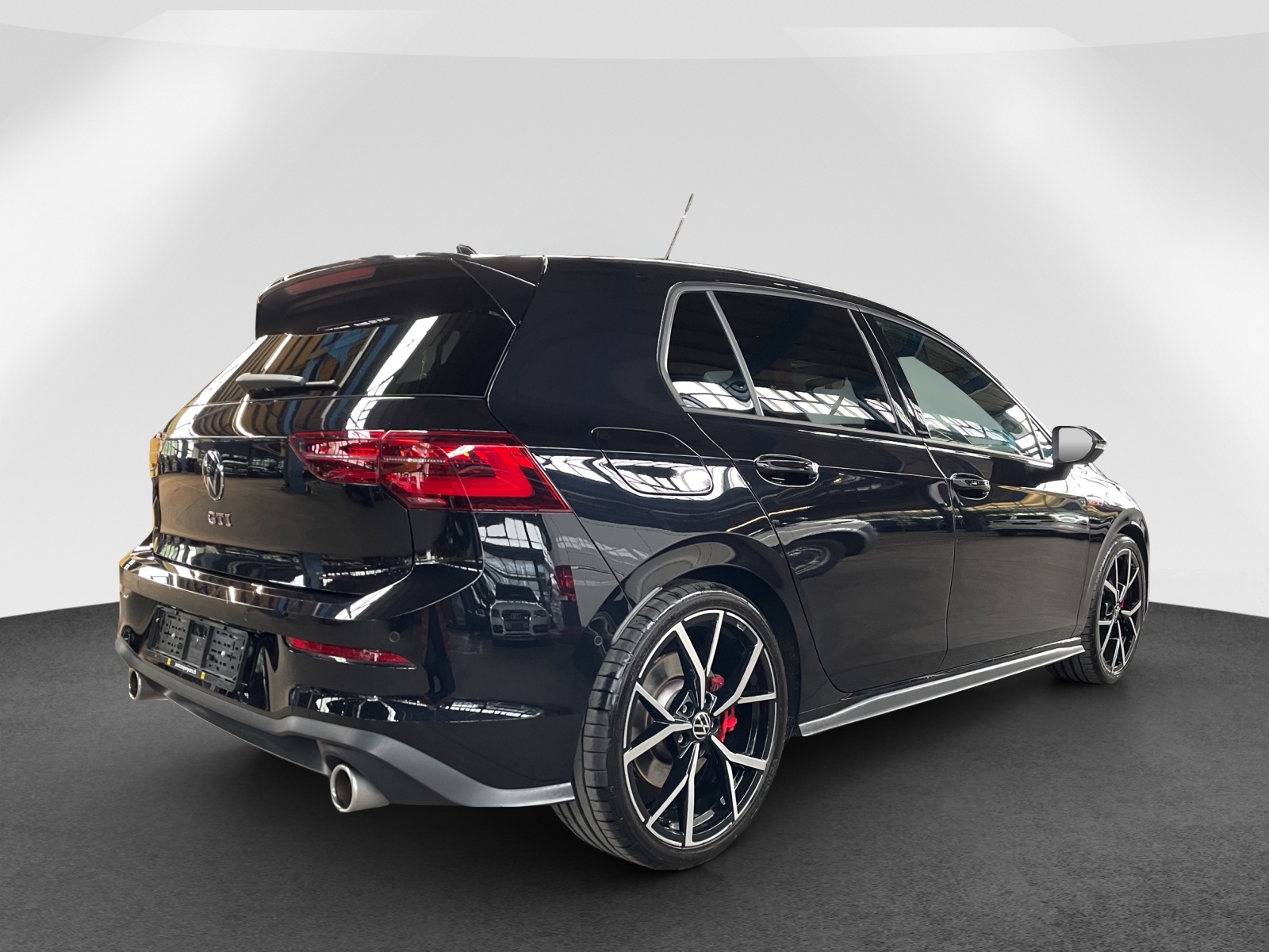 VW Golf VIII 2.0 TSI GTI DSG-image-5