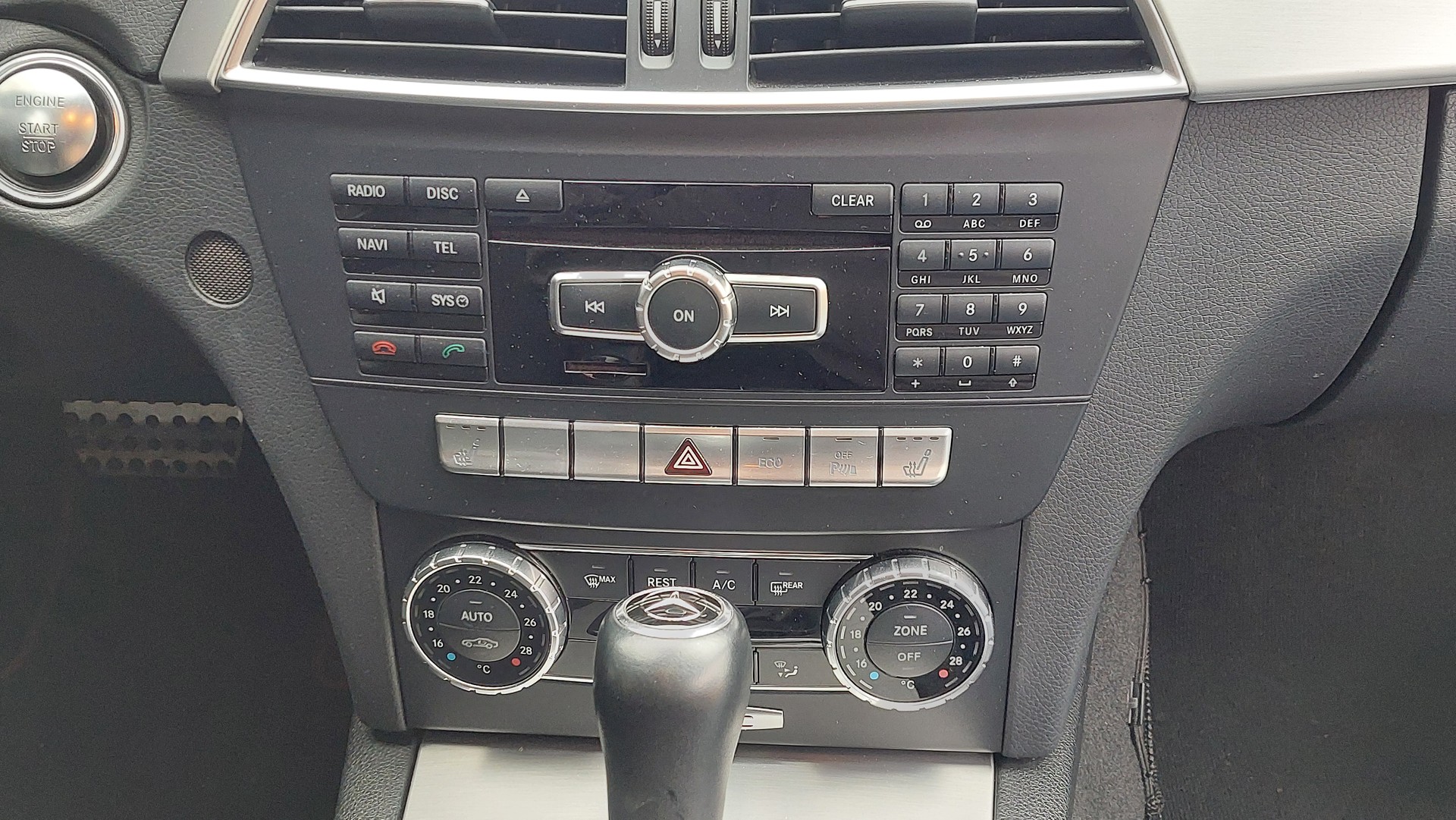 MERCEDES-BENZ C 250 CDI Avantgarde 4Matic 7G-Tronic-image-10