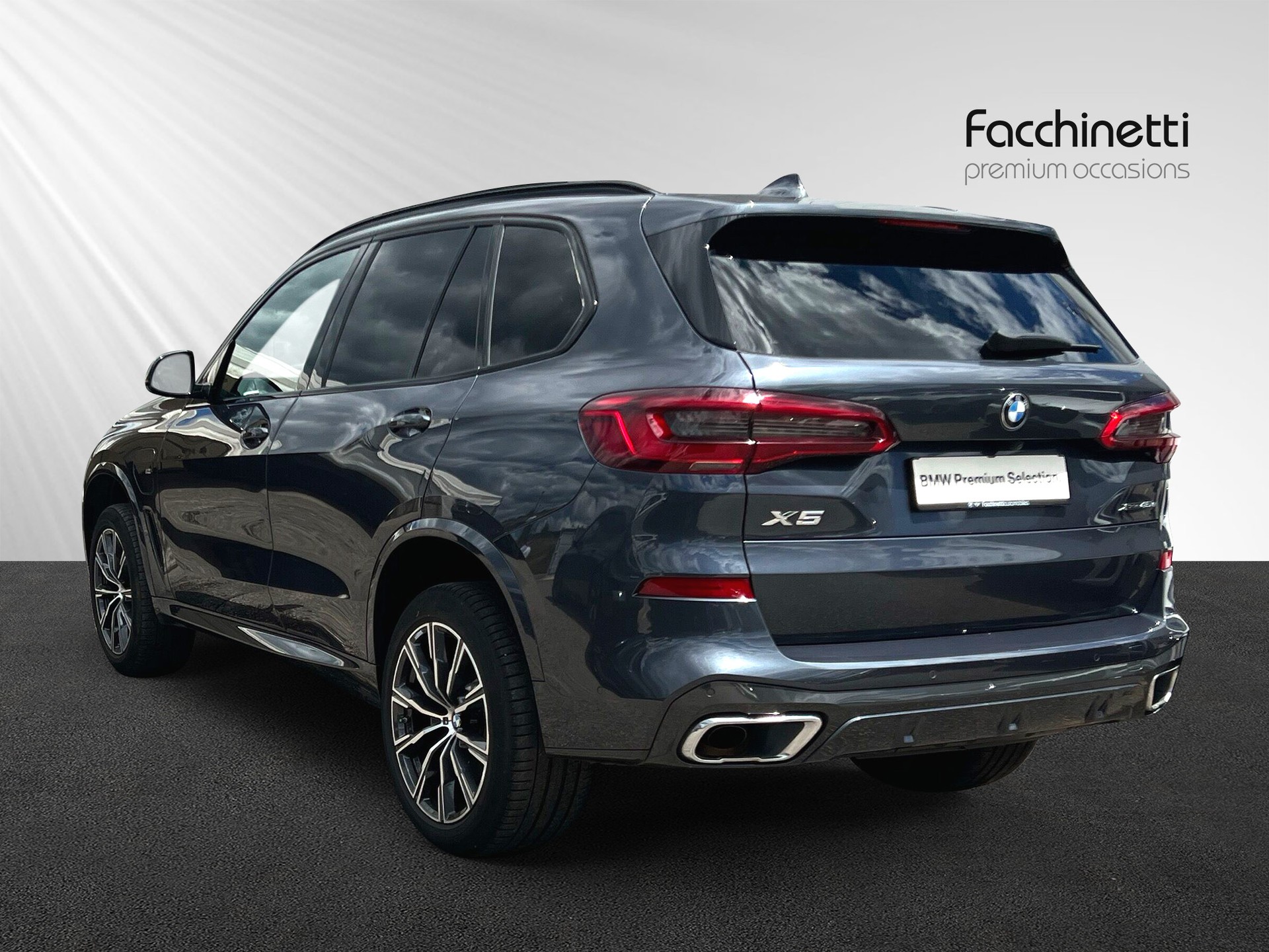 BMW X5 xDrive45e Steptronic-image-2