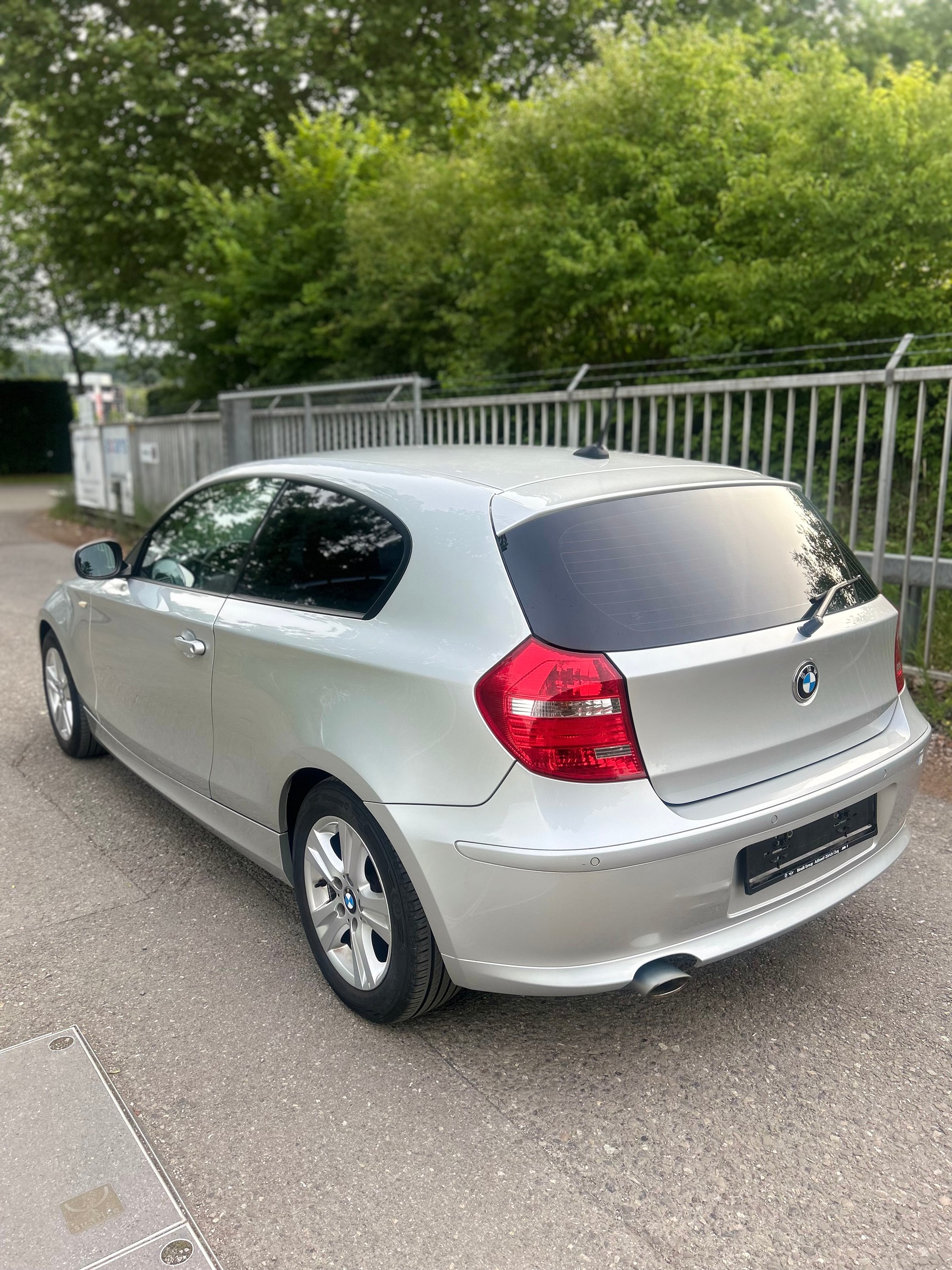 BMW 120d Steptronic-image-4