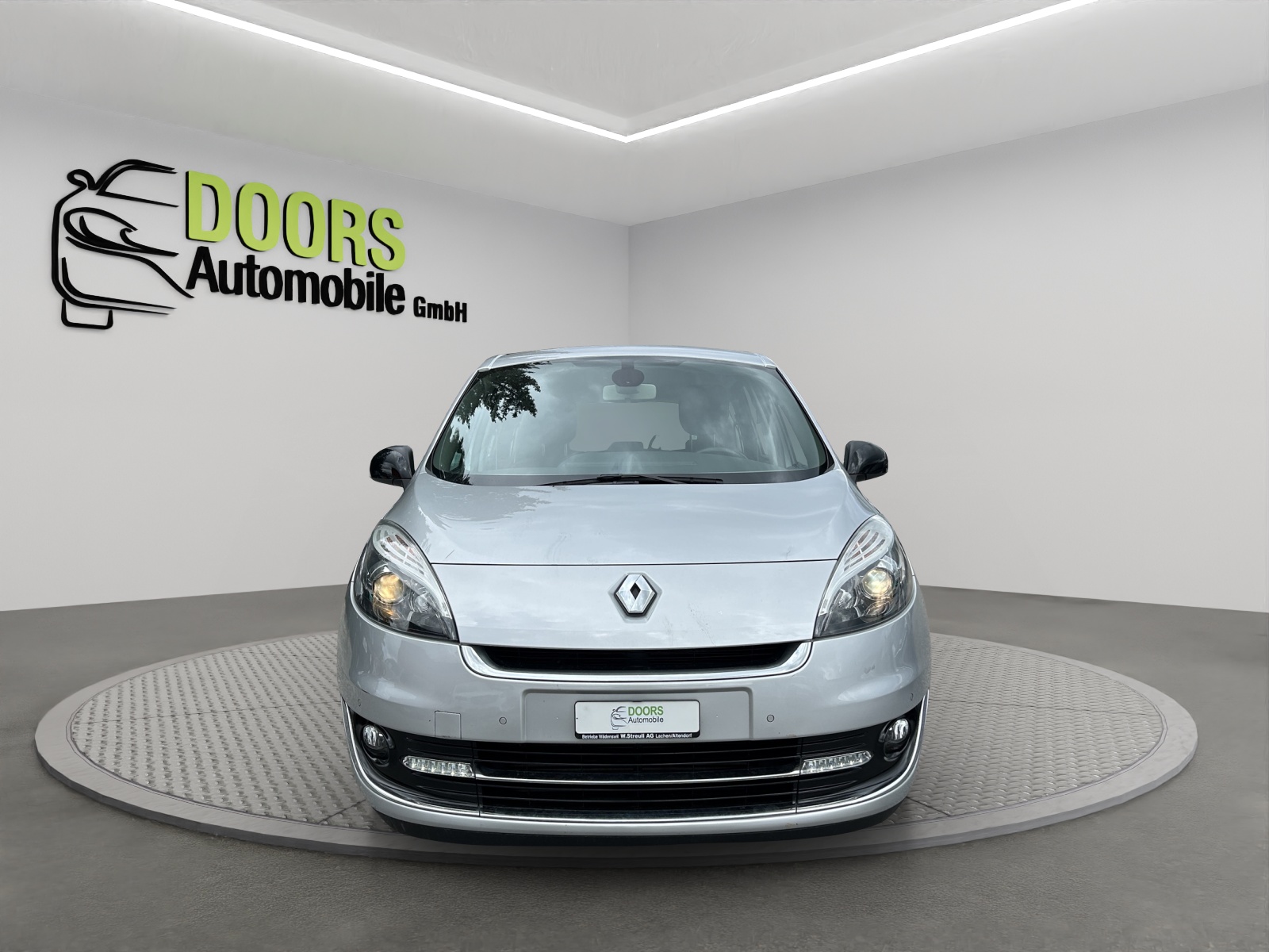 RENAULT Grand Scénic 1.4 16V Turbo Expression-image-1