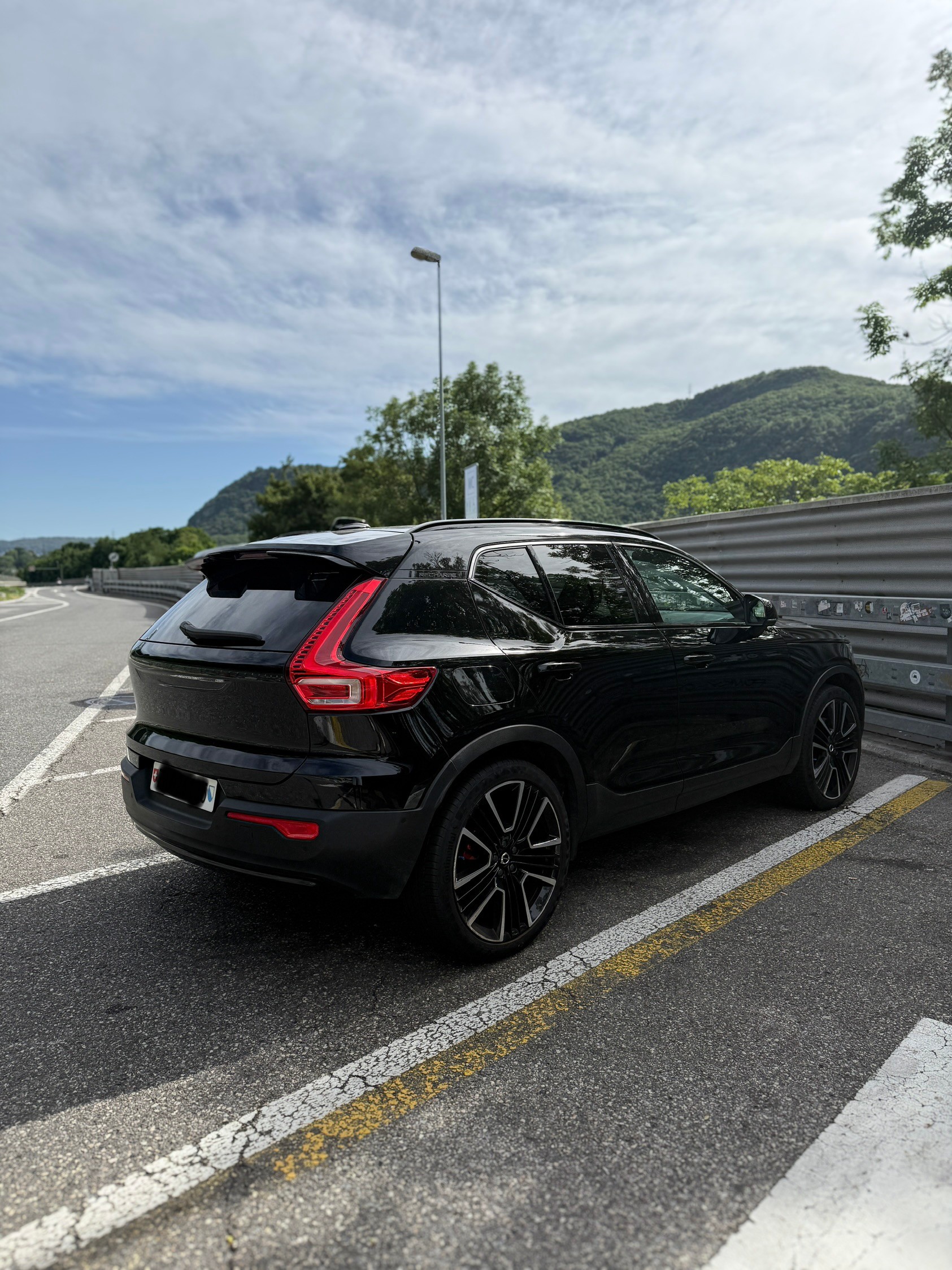 VOLVO T5 TwE R-Design DCT-image-3