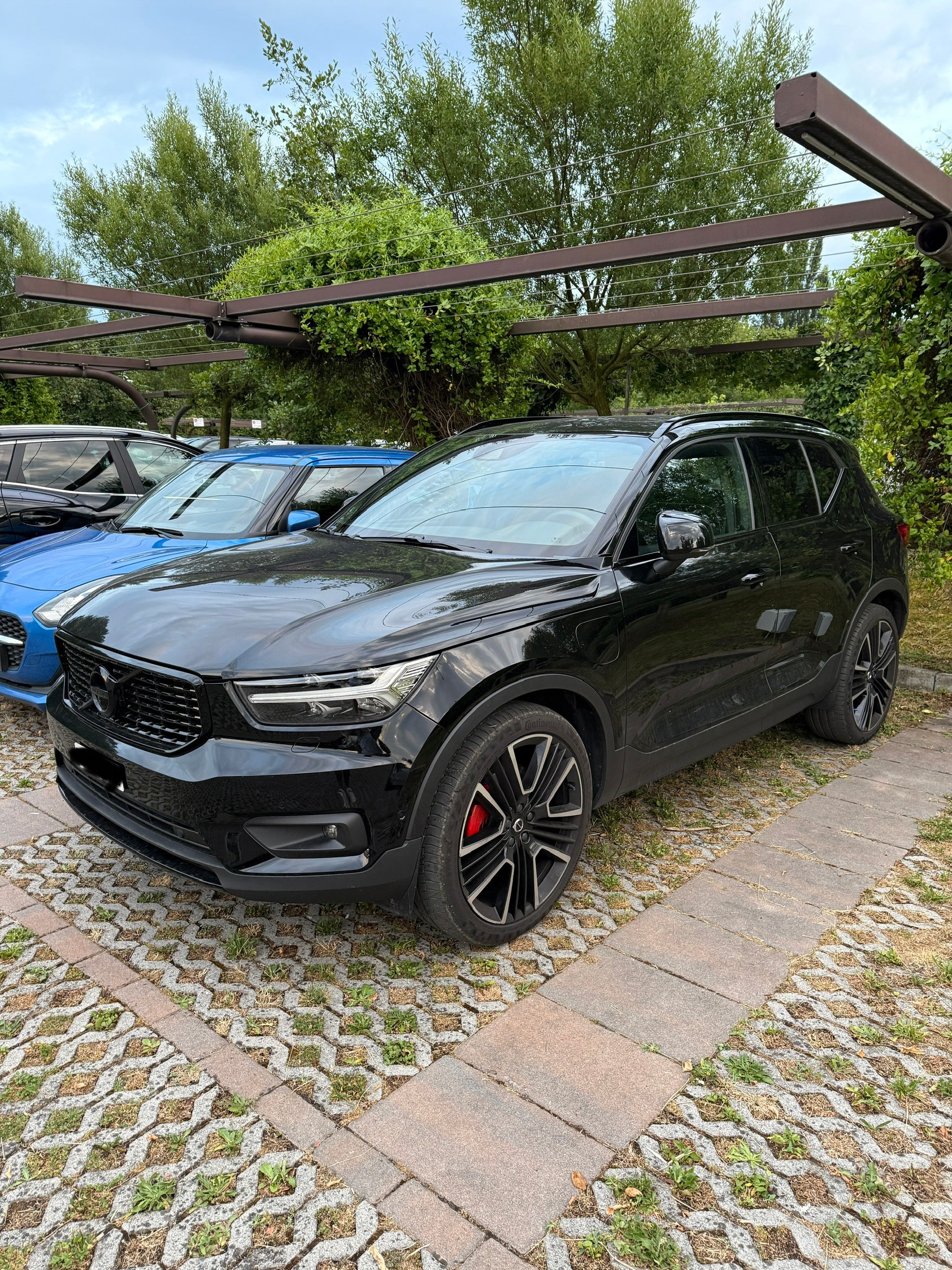 VOLVO T5 TwE R-Design DCT-image-1