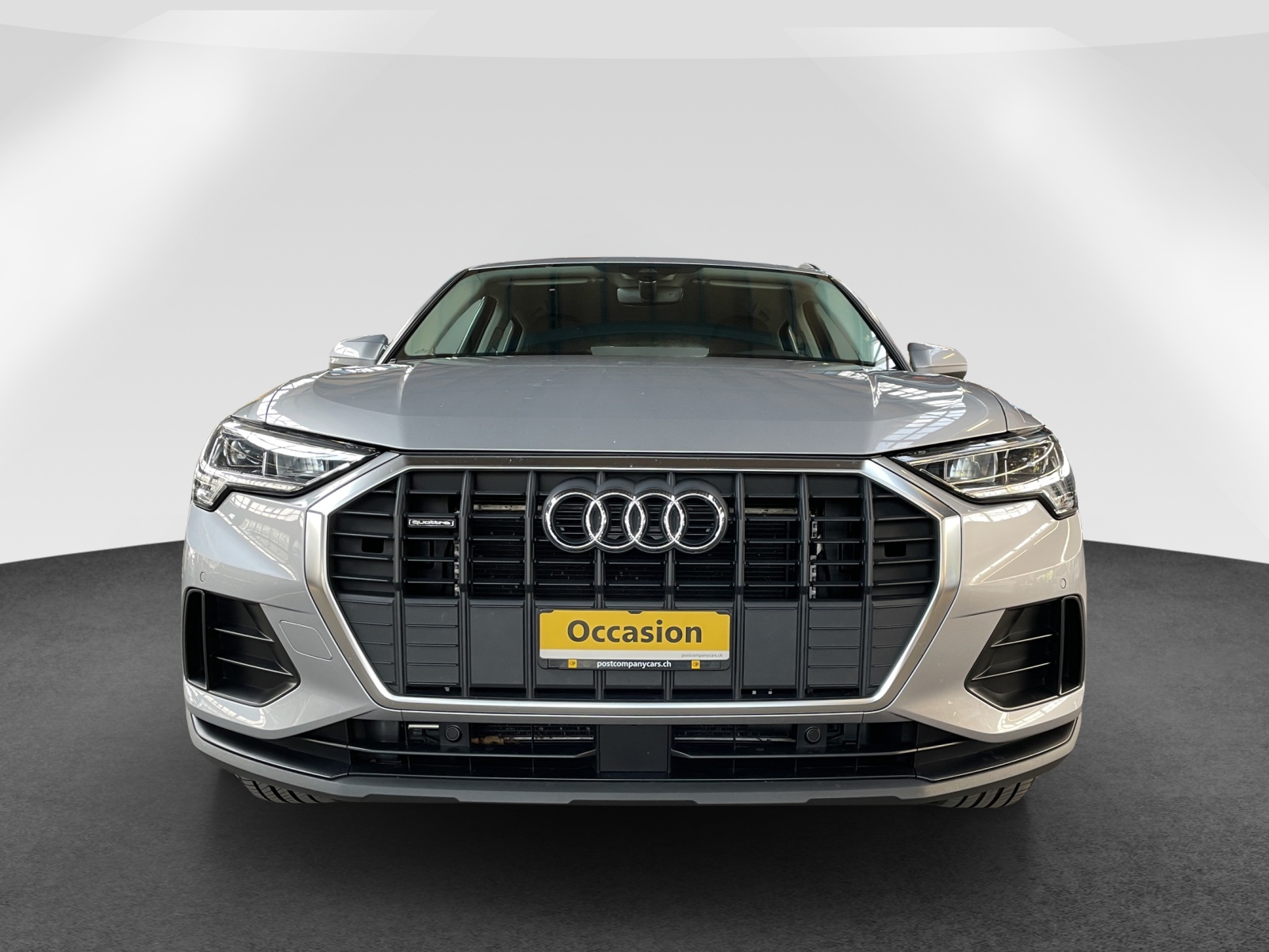 AUDI Q3 2.0 40 TDI quattro S-Tronic-image-1