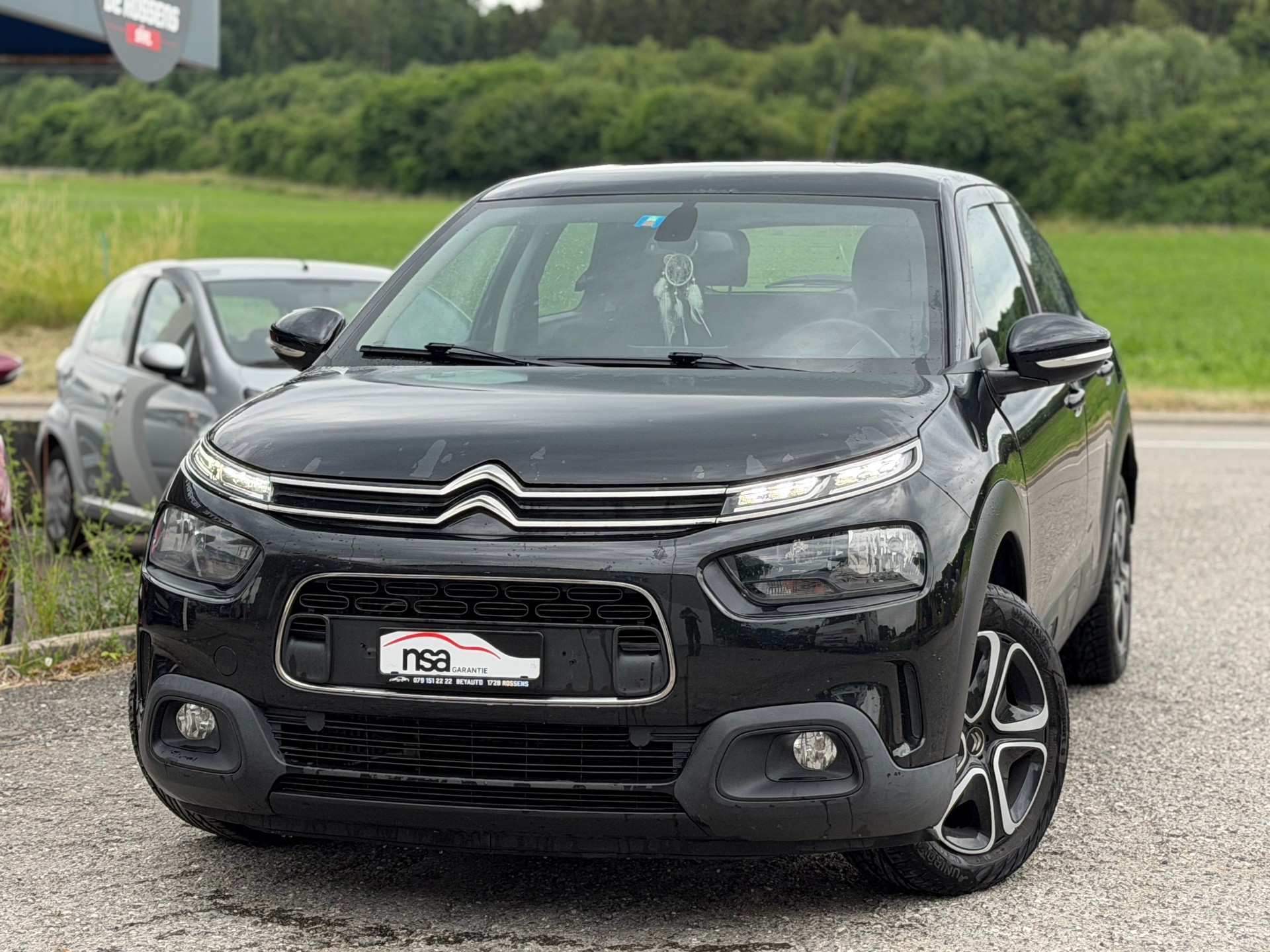 CITROEN C4 Cactus 1.5 Blue HDi Shine-image-0