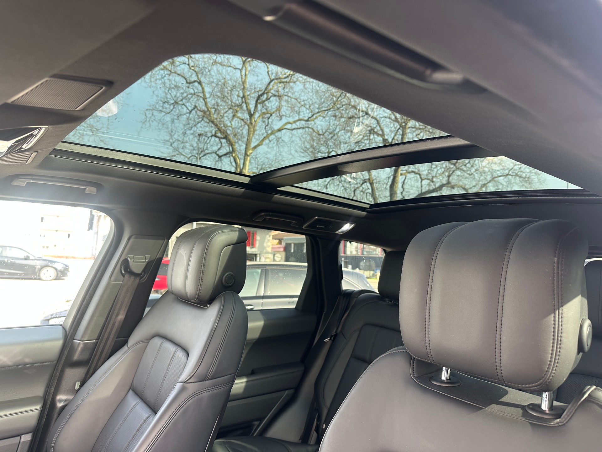 LAND ROVER RR Sport 2.0 hybride rechargeable-image-5