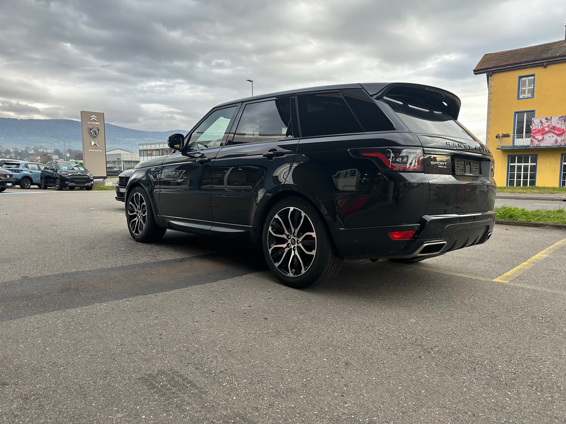 LAND ROVER RR Sport 2.0 hybride rechargeable-image-4