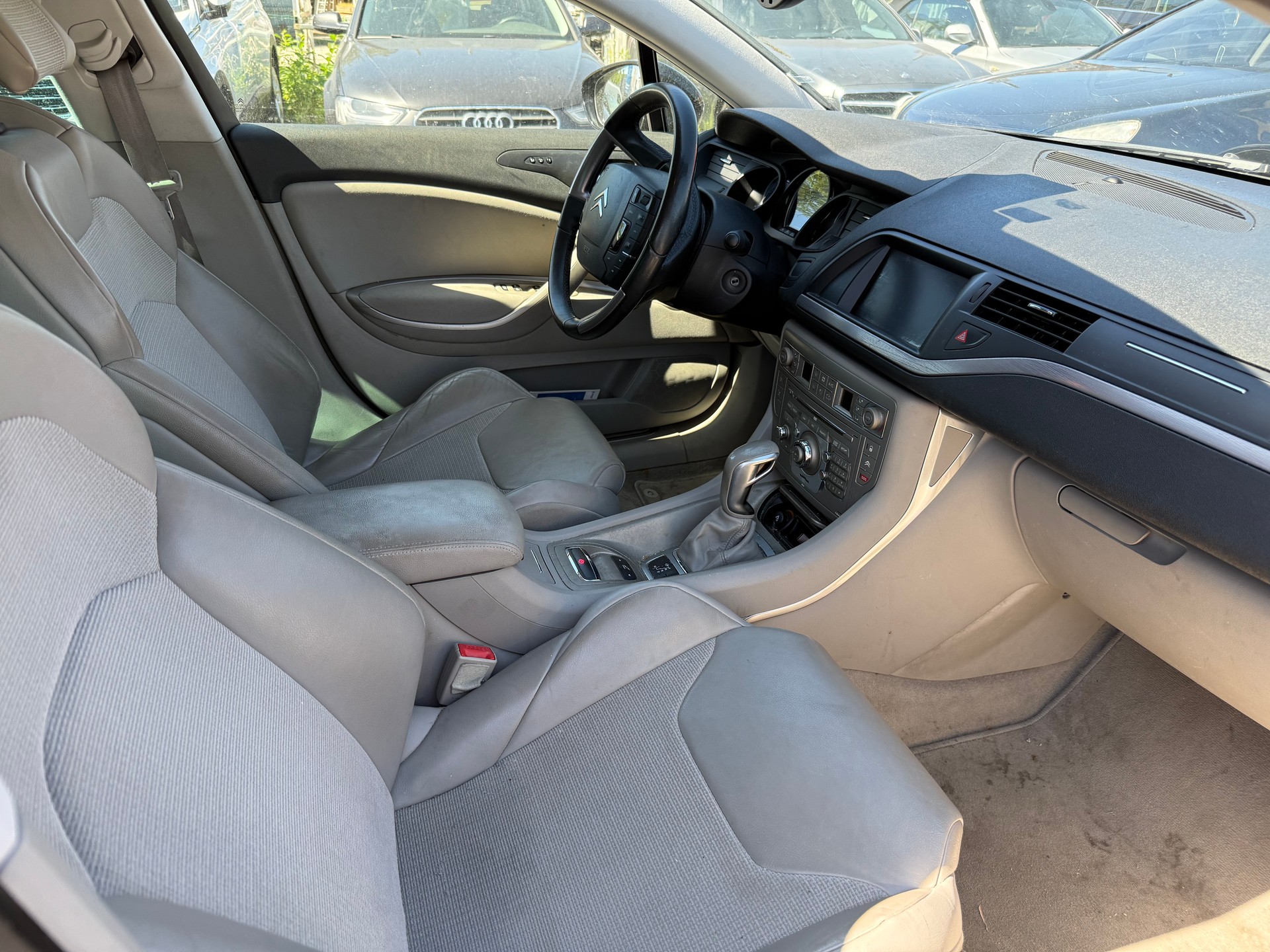 CITROEN C5 Tourer 2.2 HDi Exclusive Automatic-image-5
