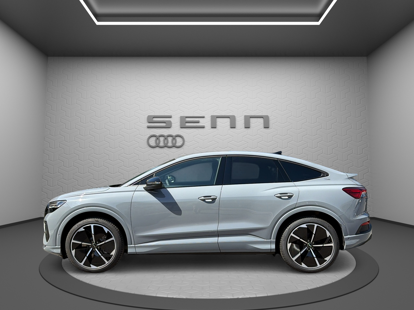 AUDI Q4 Sportback e-tron 45 Edition Swiss Ski quattro-image-1