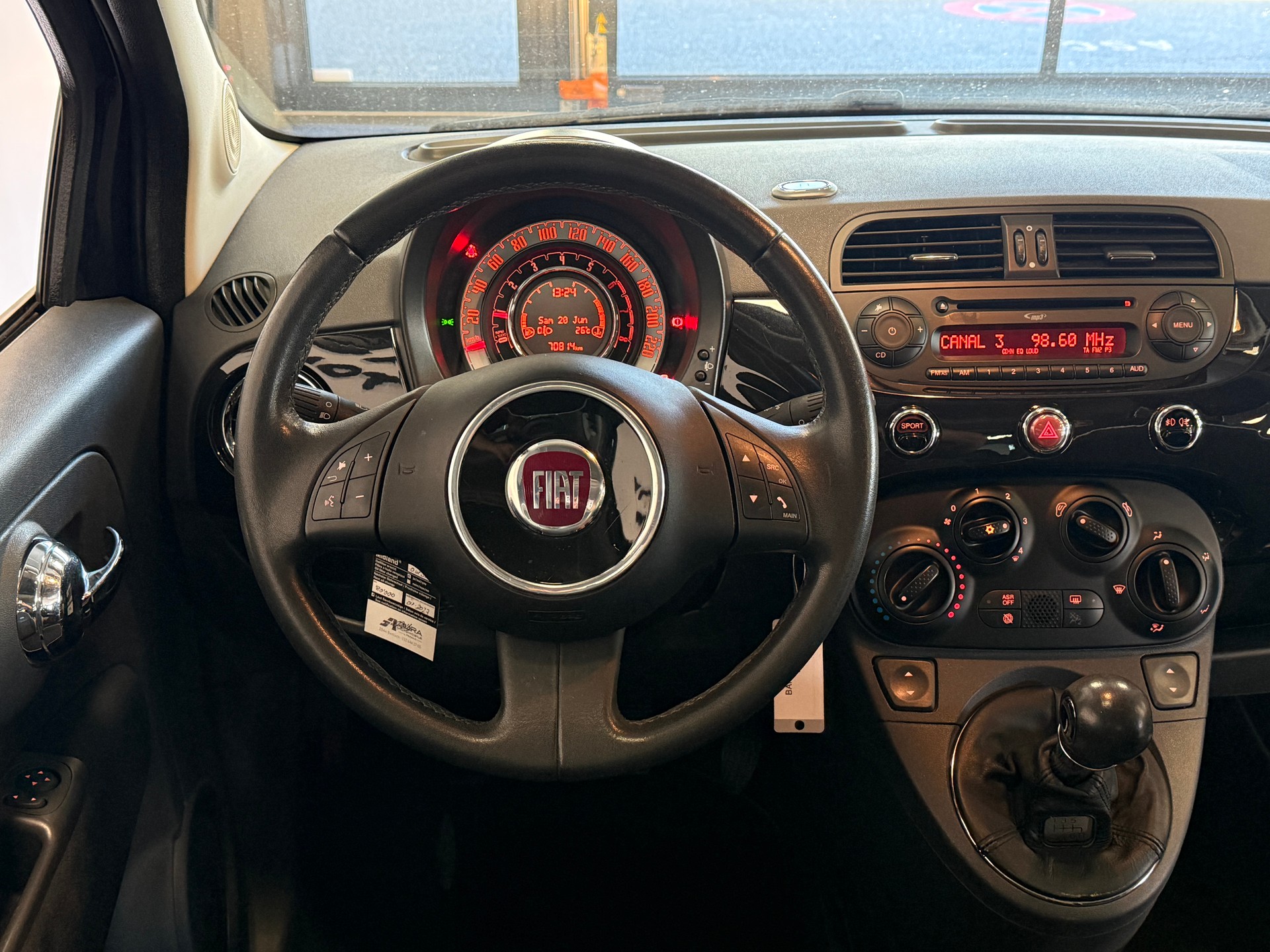 FIAT 500 0.9 Twinair Turbo Lounge Panorama Glasdach-image-3