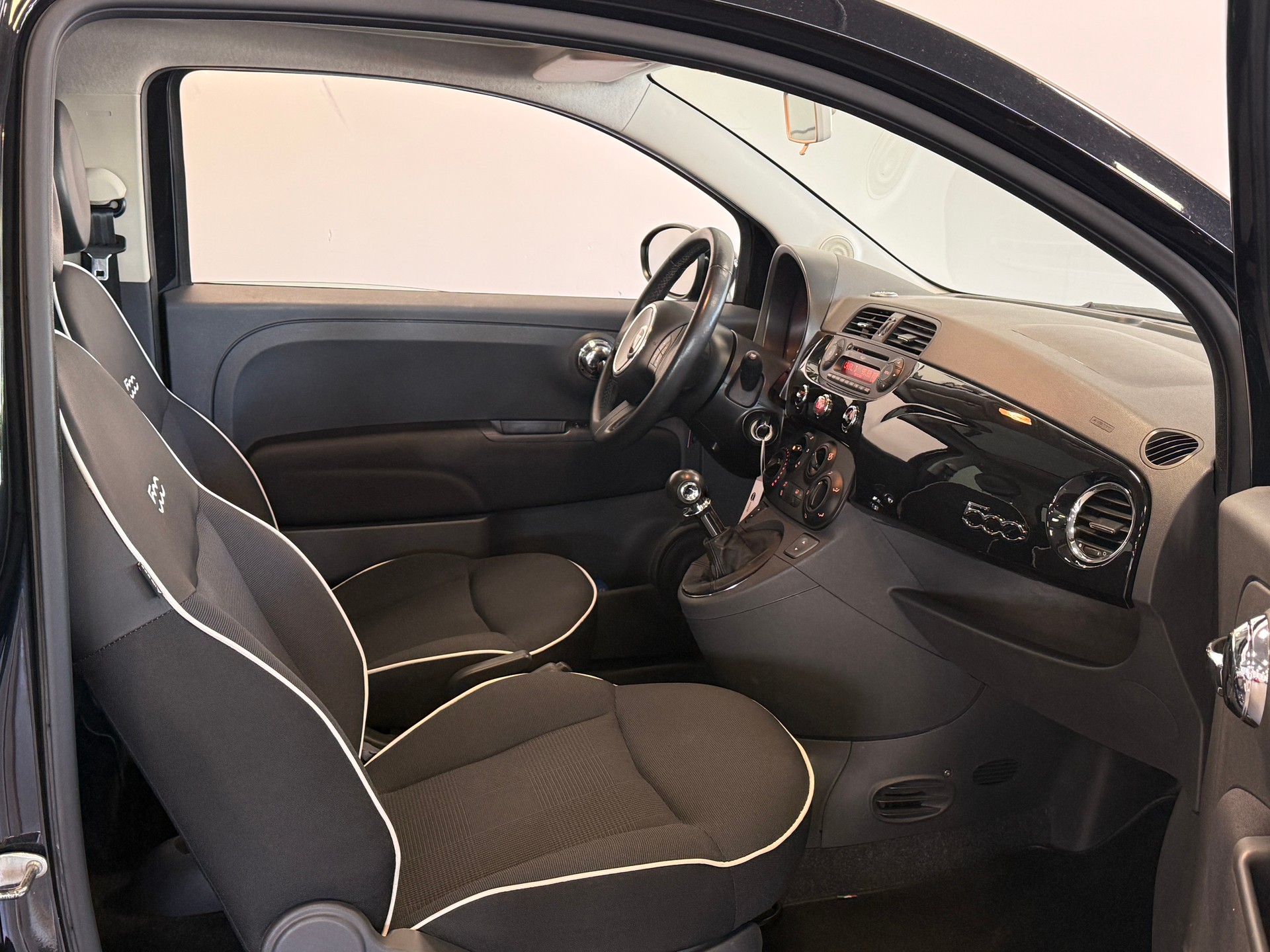 FIAT 500 0.9 Twinair Turbo Lounge Panorama Glasdach-image-4