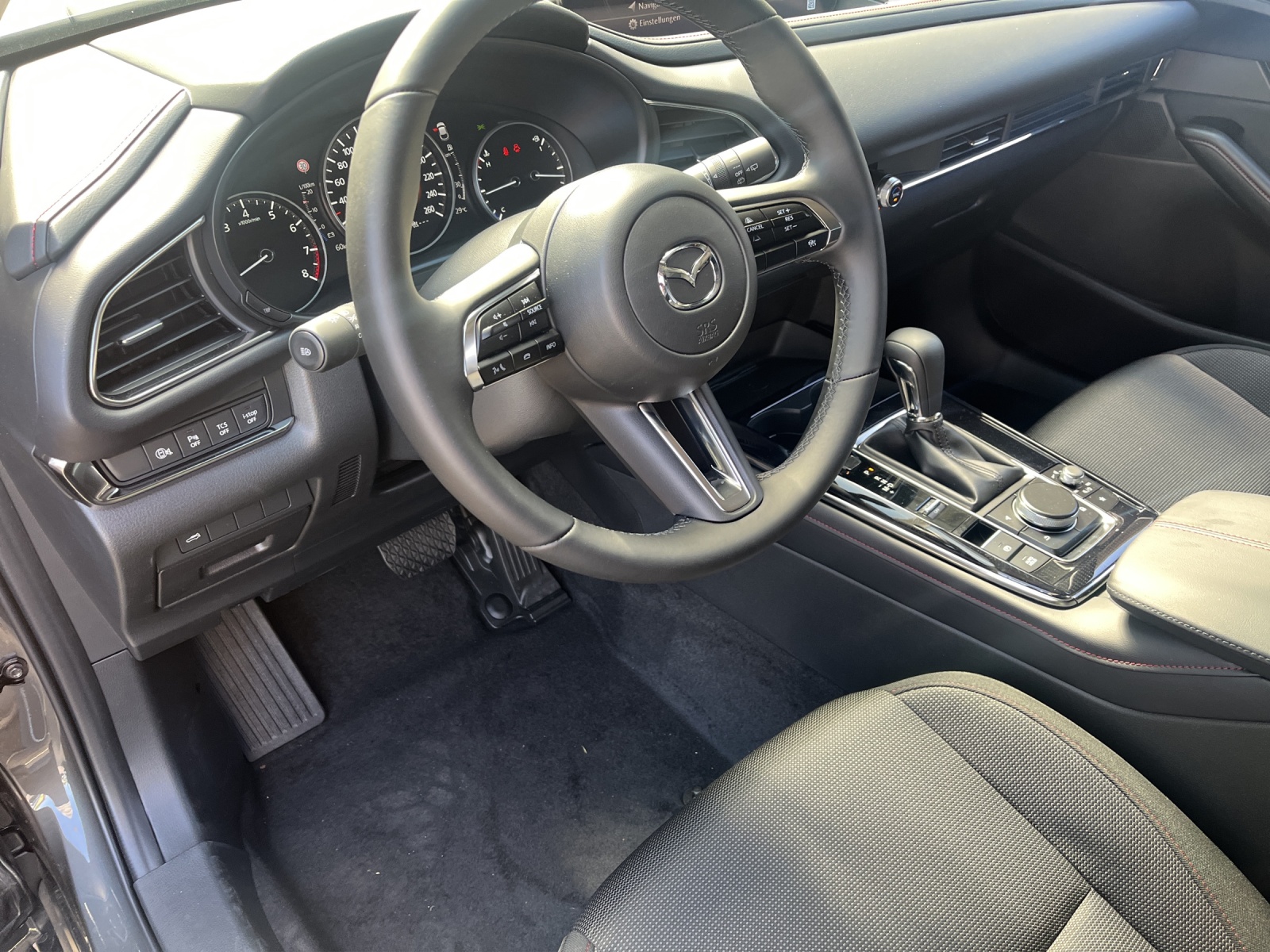 MAZDA CX-30 2.0/186 Homura 4x4-image-9