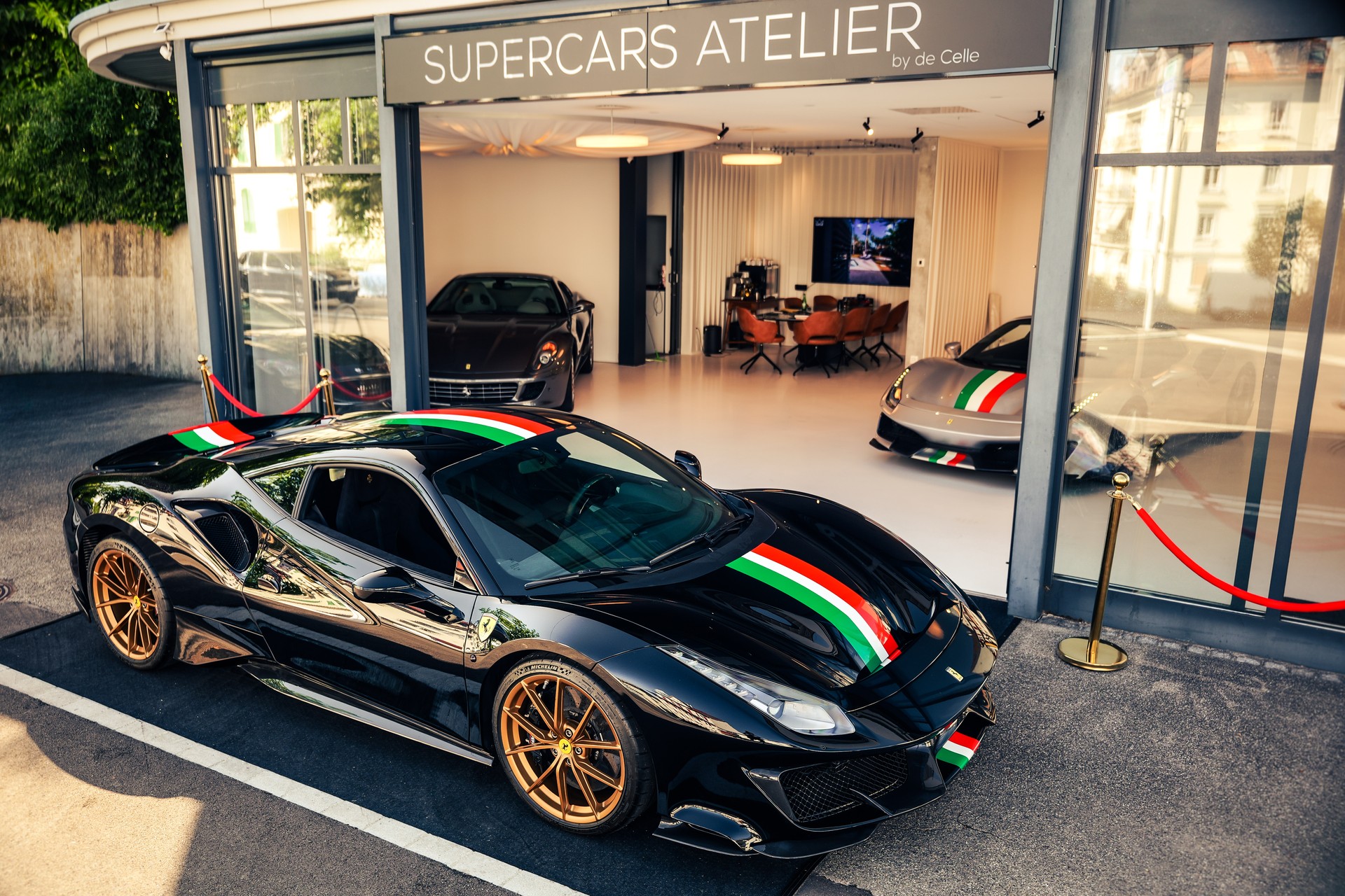 FERRARI 488 Pista 3.9 V8-image-5