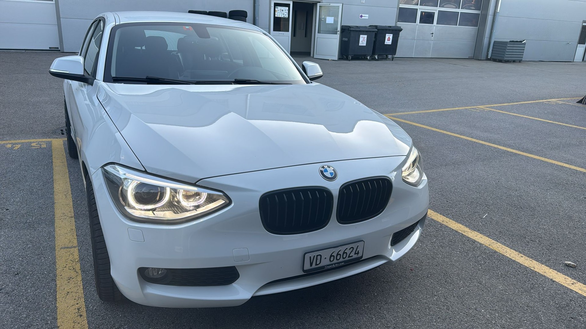 BMW 118d-image-4