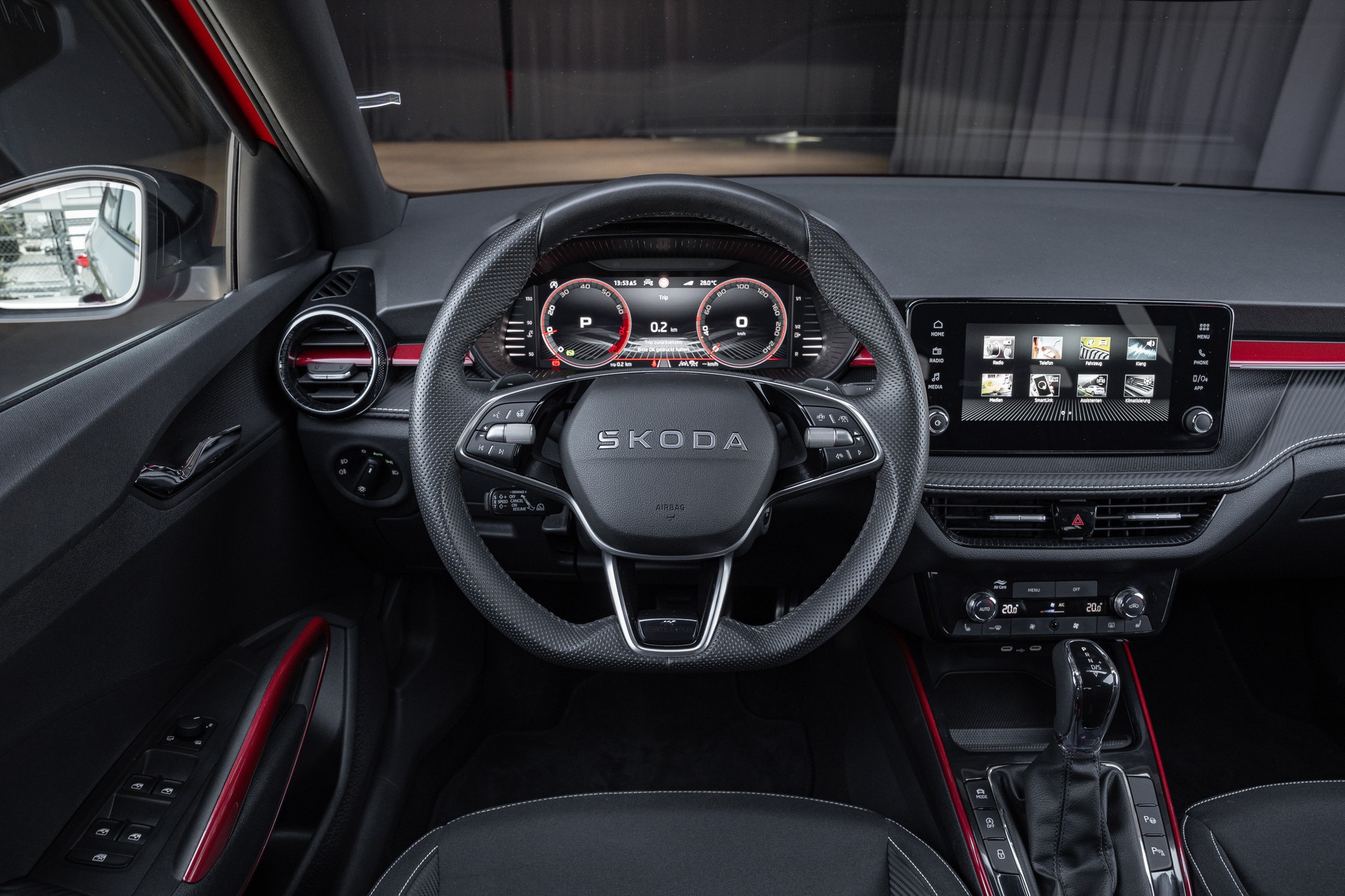 SKODA Fabia 1.5 TSI Monte Carlo DSG-image-15