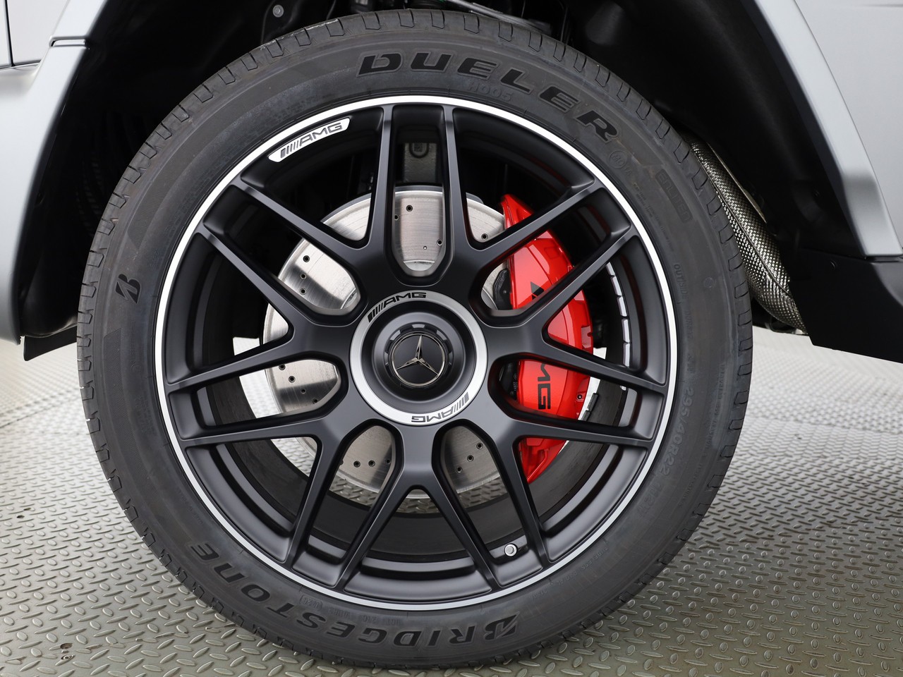 MERCEDES-BENZ G 63 AMG 9G-Tronic-image-24