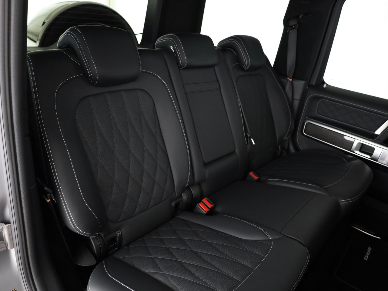 MERCEDES-BENZ G 63 AMG 9G-Tronic-image-11