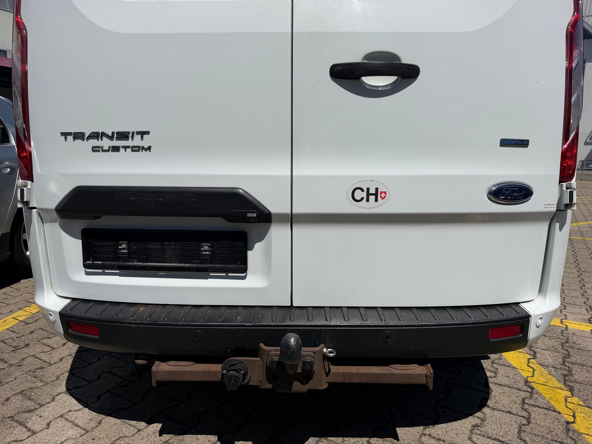 FORD Transit Custom Van 340 L2H1 Trend A-image-8