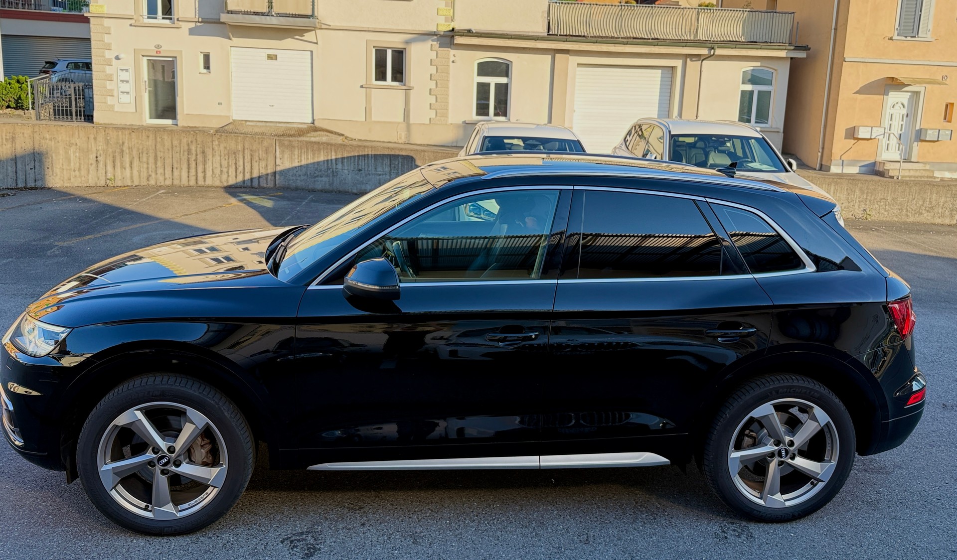 AUDI Q5 40 TDI sport quattro S-tronic-image-4