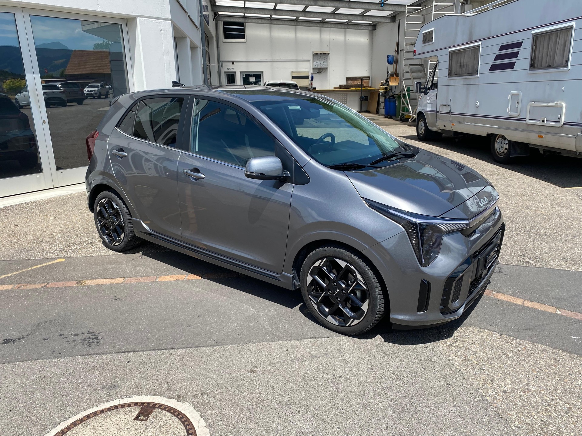 KIA Picanto 1.2 CVVT GT Line-image-2