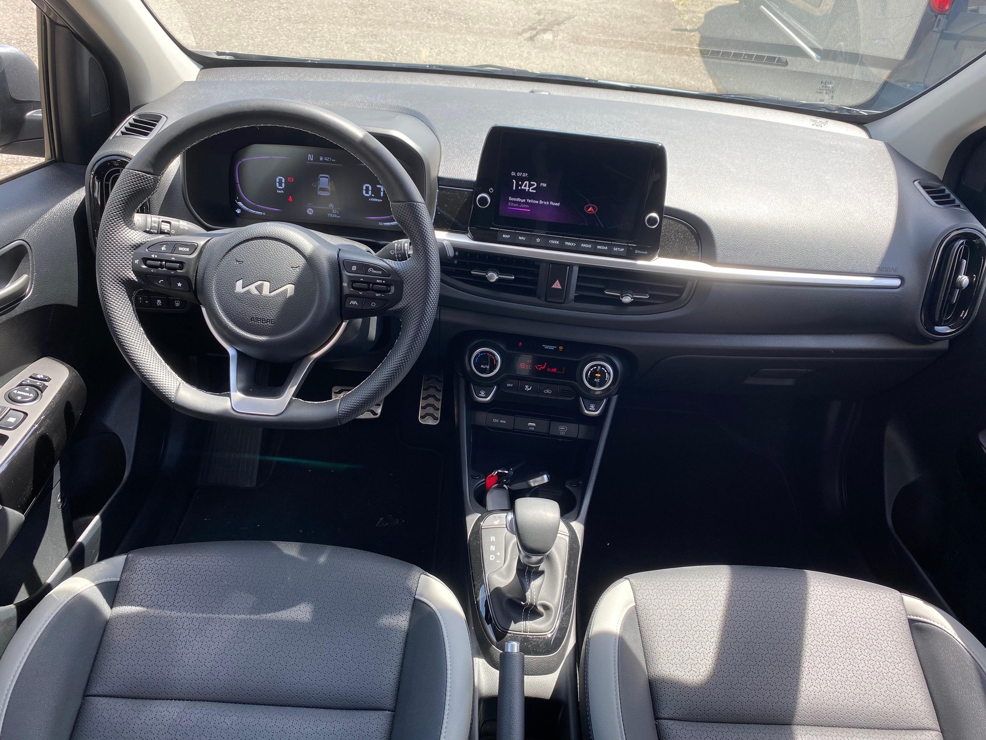 KIA Picanto 1.2 CVVT GT Line-image-6