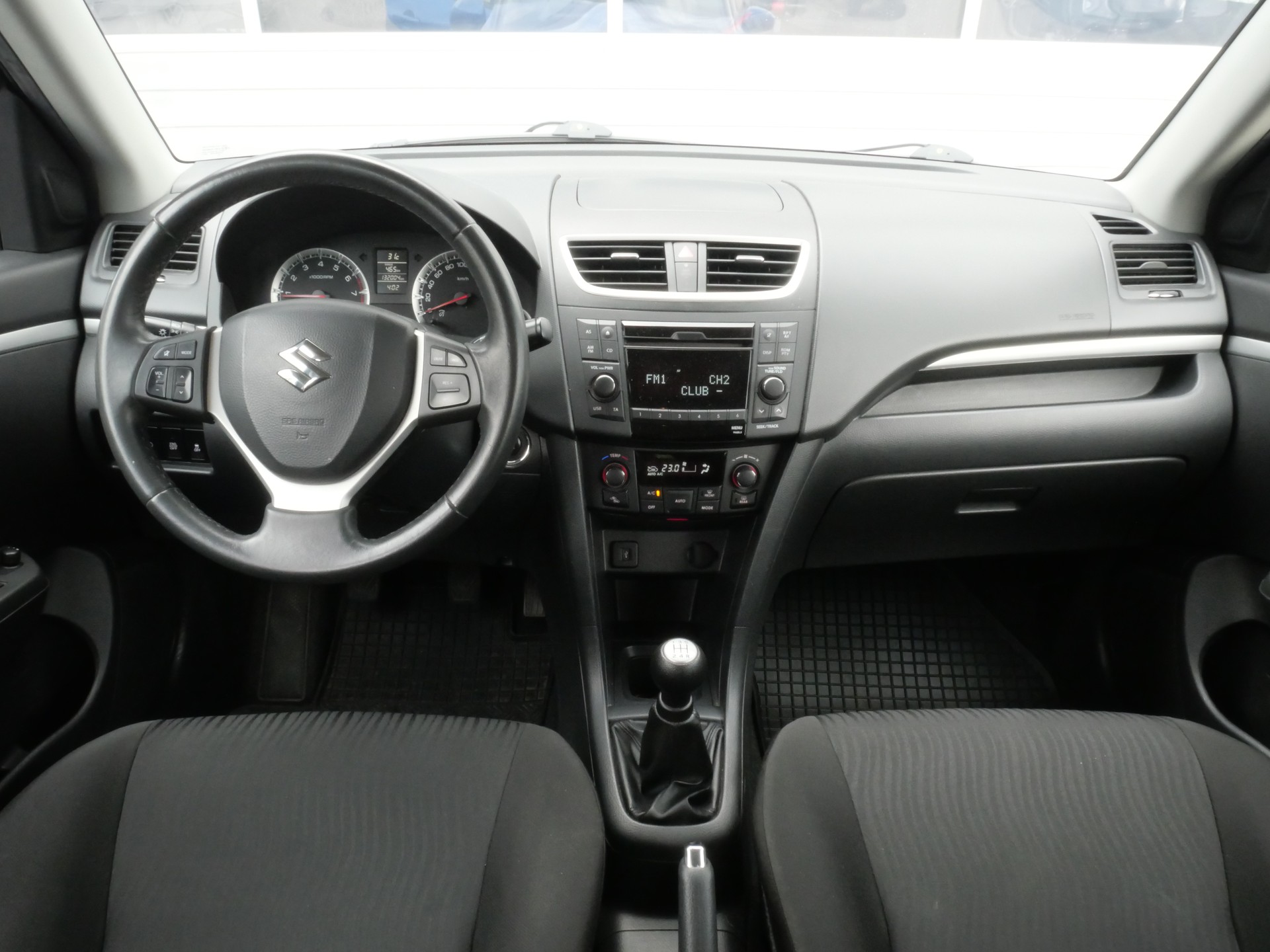 SUZUKI Swift 1.2i 16V GL Top *Facelift, 8-Räder, MFK 07.26*-image-11
