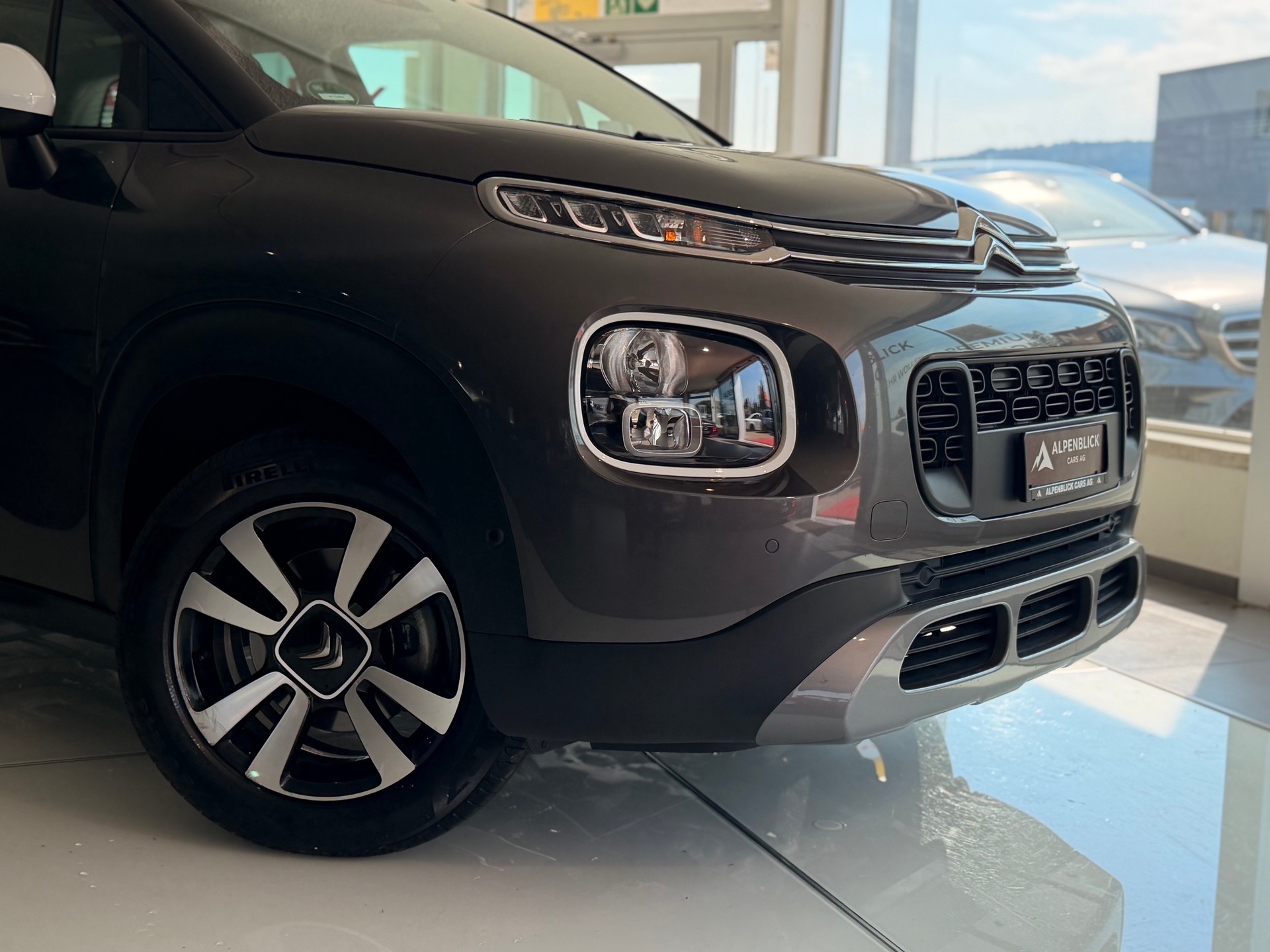 CITROEN C3 Aircross 1.2i PureTech Rip Curl EAT-image-3