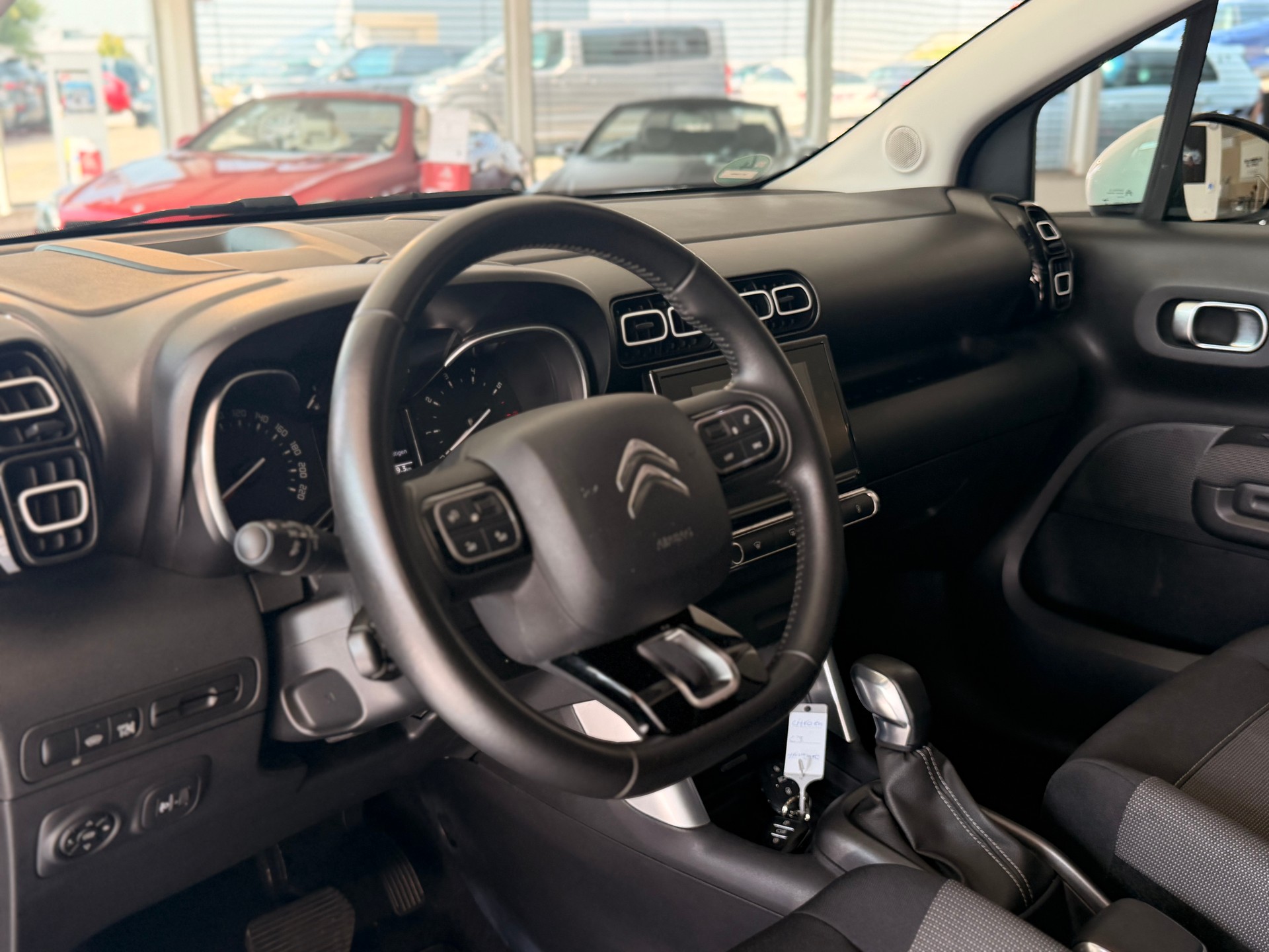 CITROEN C3 Aircross 1.2i PureTech Rip Curl EAT-image-19
