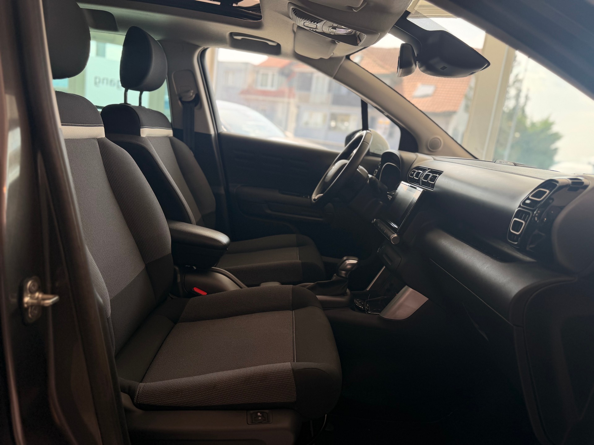 CITROEN C3 Aircross 1.2i PureTech Rip Curl EAT-image-22