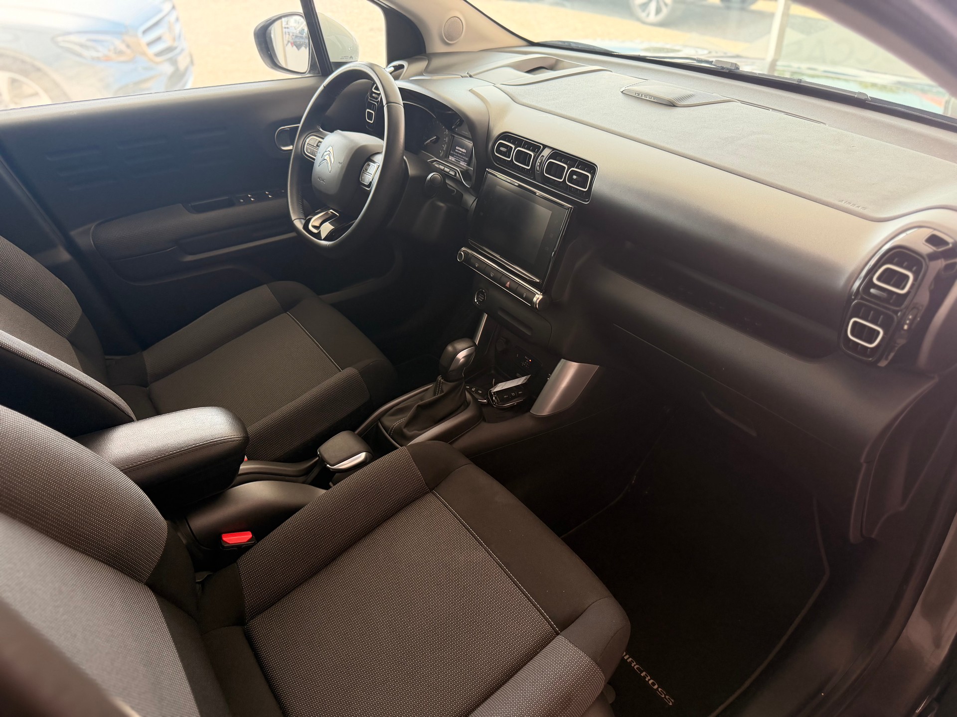 CITROEN C3 Aircross 1.2i PureTech Rip Curl EAT-image-21