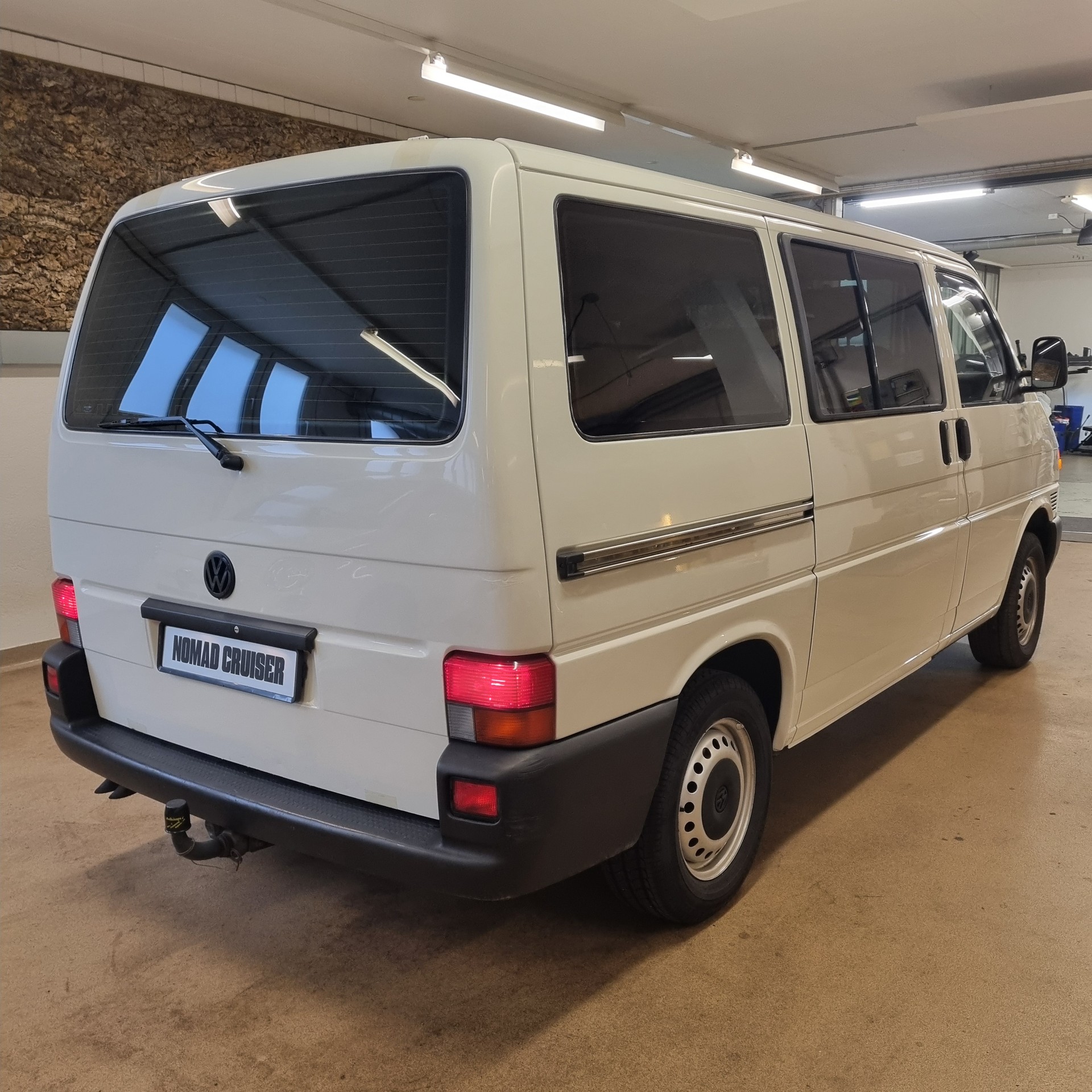 VW T4 Camper-image-4