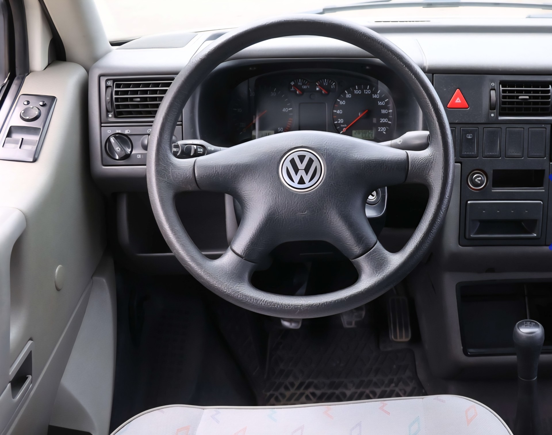VW T4 Camper-image-10