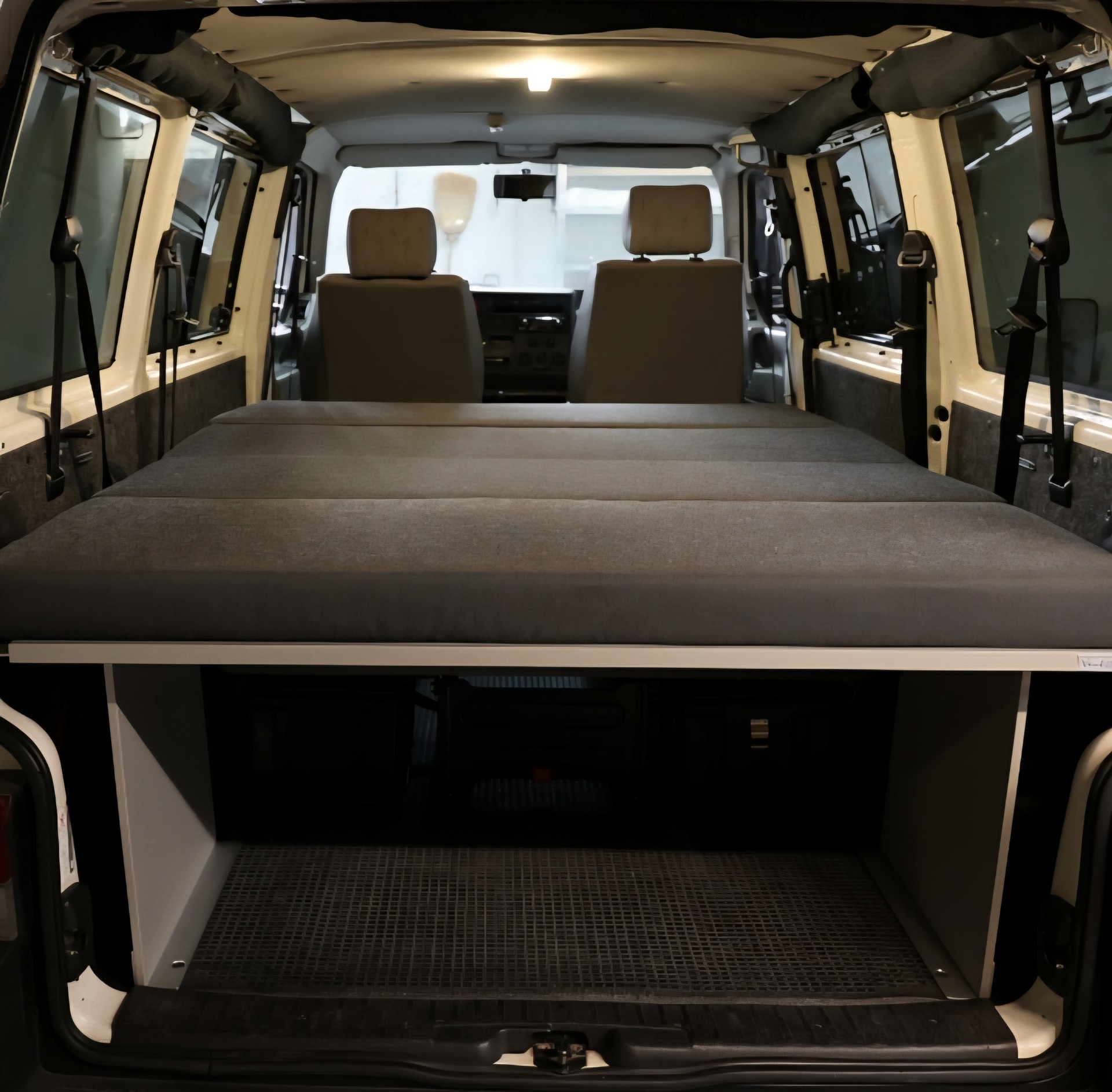 VW T4 Camper-image-22